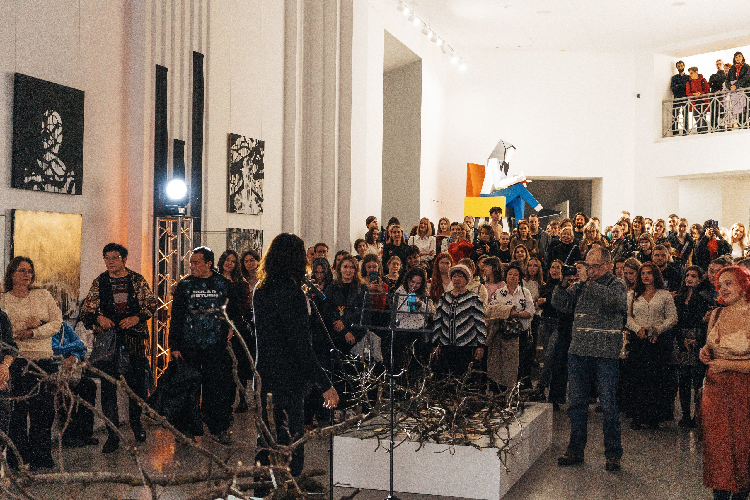 Выставка Юрия Литарова. Всё рождается. Всё продолжается. Портретный фотограф Нижний Новгород