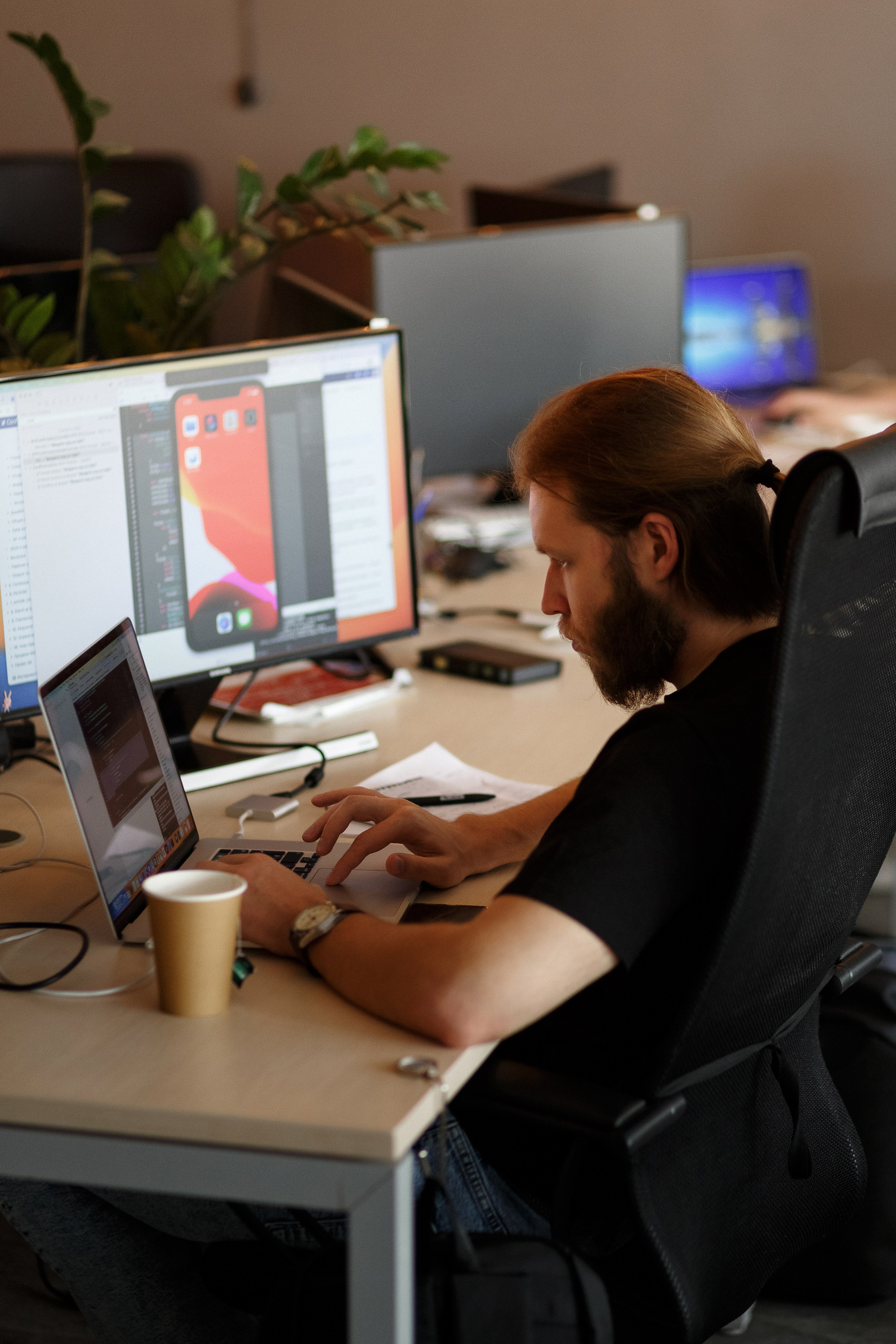 Фотосессия сотрудников и офиса для компании Амбрелла Таганрог. Свадебный и семейный фотограф в Таганроге Бакарюк Антон