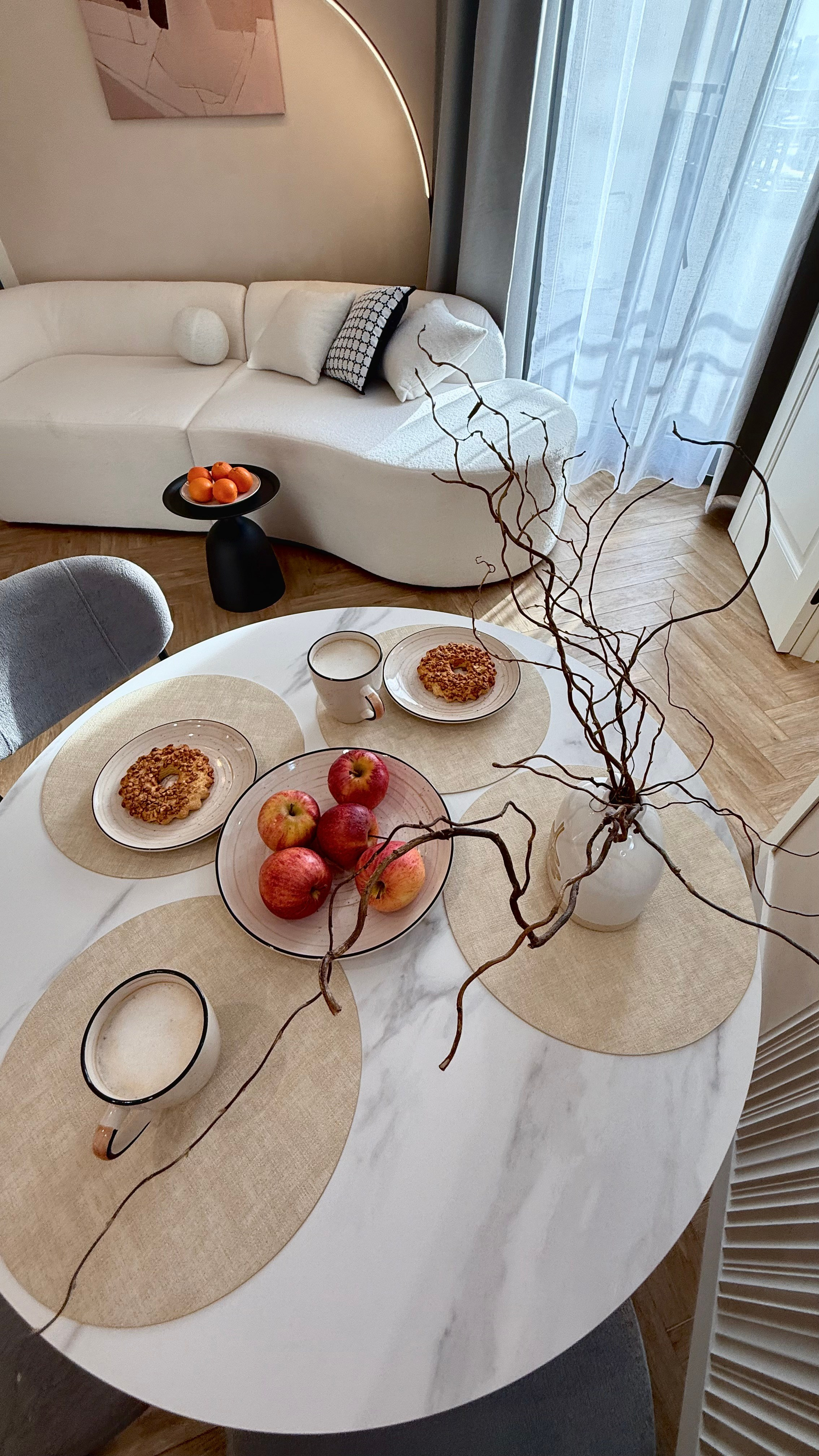 ЖК ID Park Pobedy. Квартира на сачу в долгосрочную аренду уровня комфорт плюс. Дизайн-студия интерьеров Юлии Ивановой