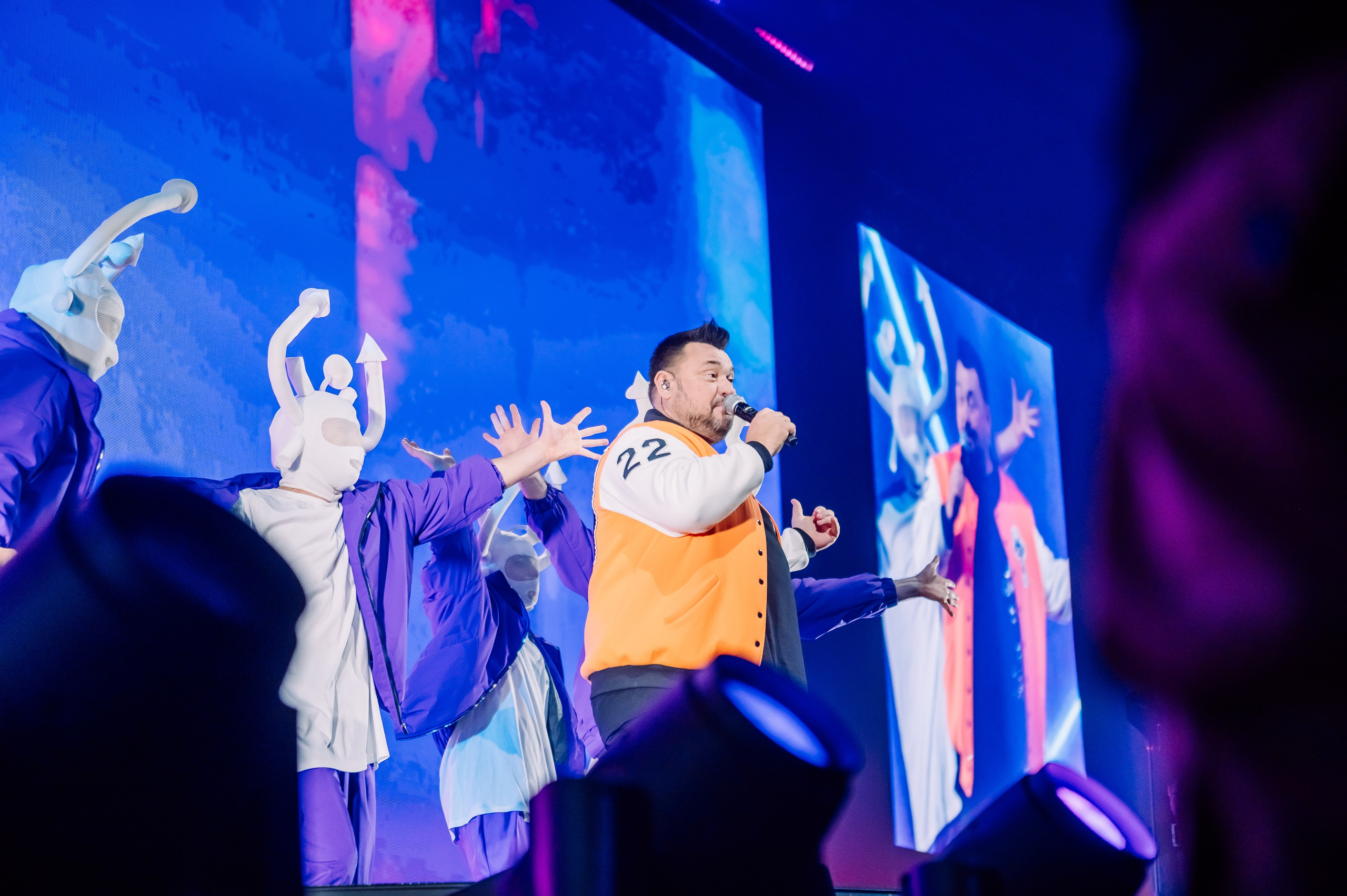 Руки вверх в Ледовом Дворце 15.11.2025. Детский фотограф, семейный фотограф и репортажи в Кемерово