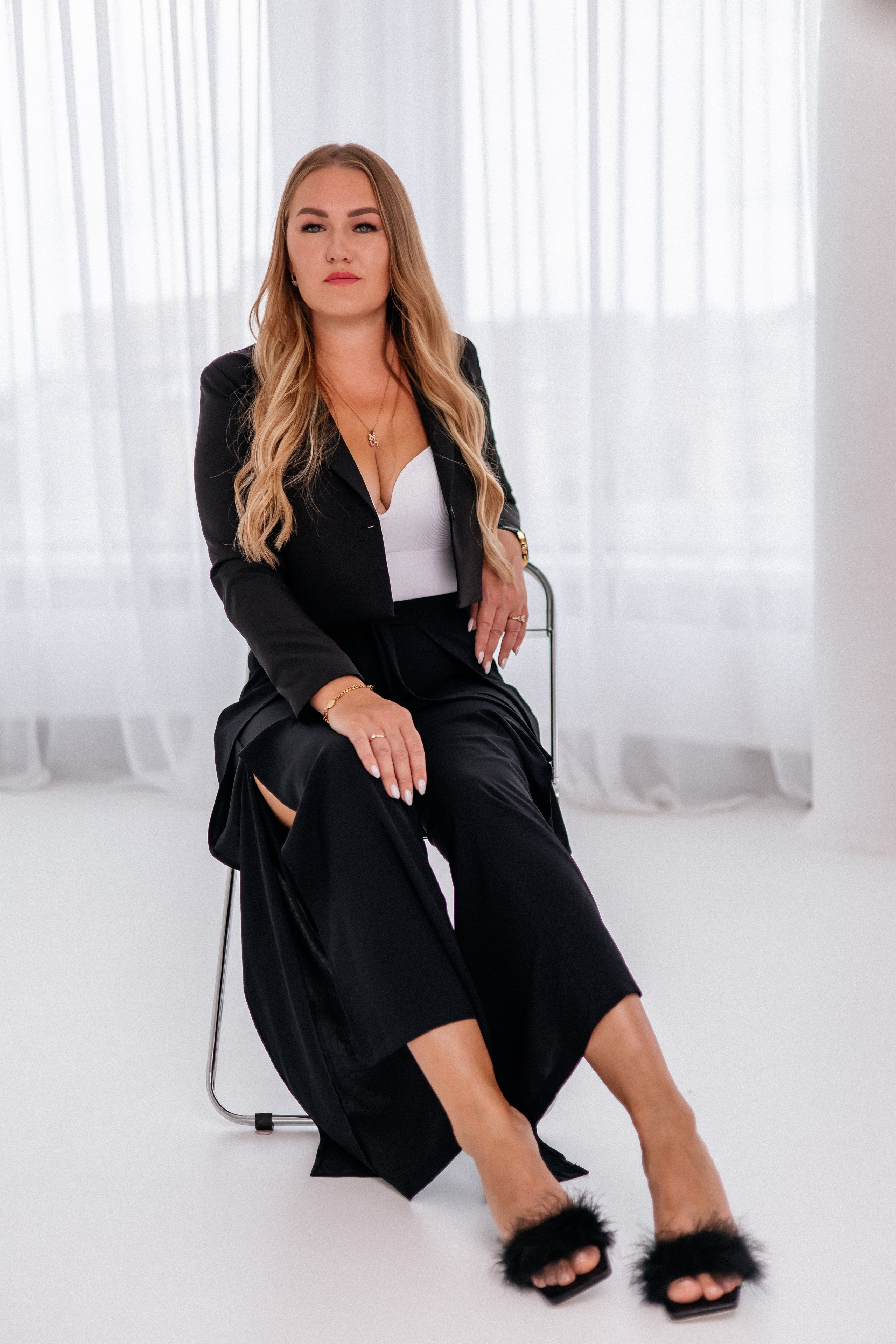 Мастера по наращиванию волос. Светлана Ванцлав — фотограф Минск, Беларусь