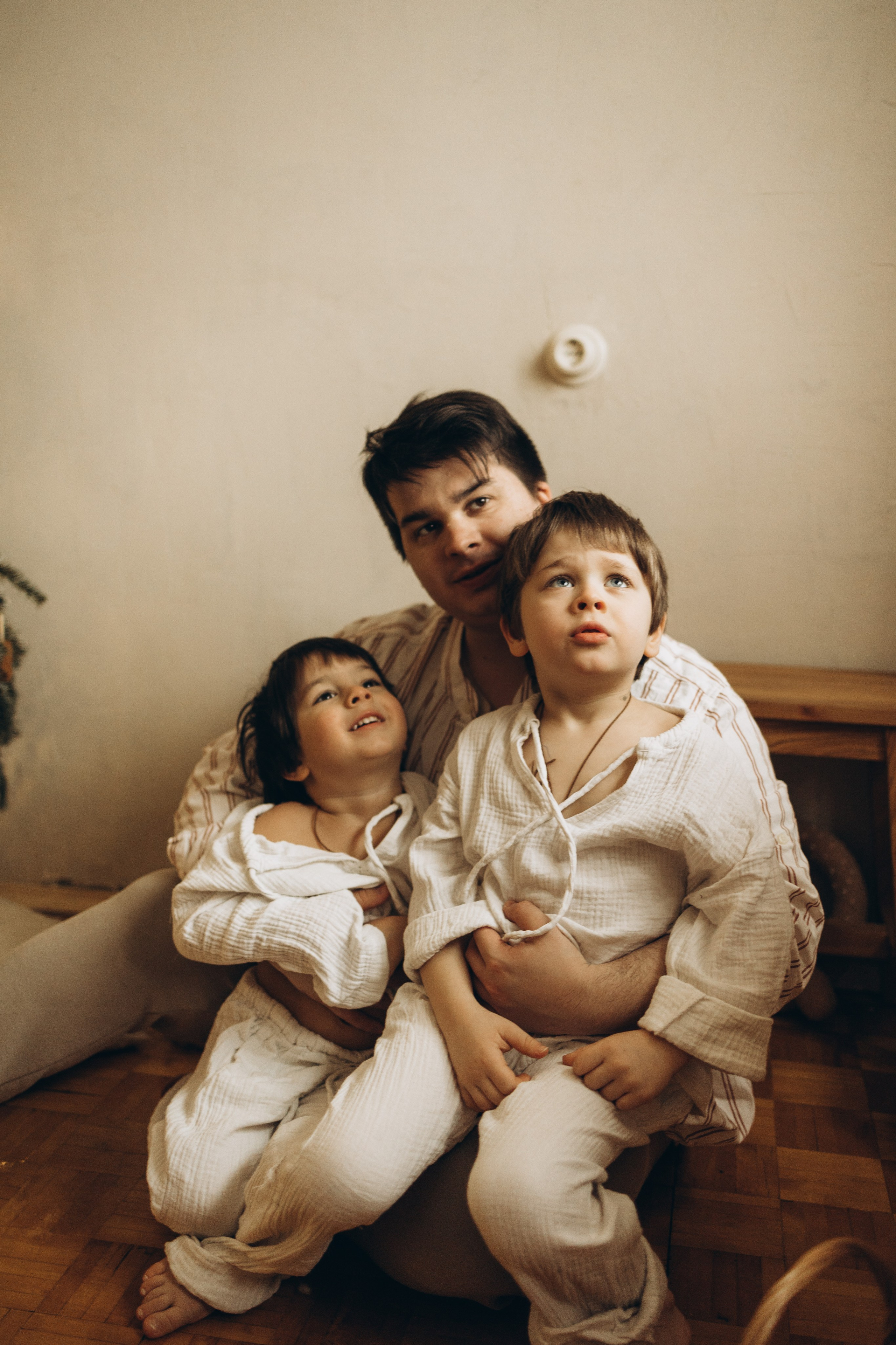 Оля, Саша, Елисей и Демид. Семейный фотограф в Москве Виктория Ястребинская