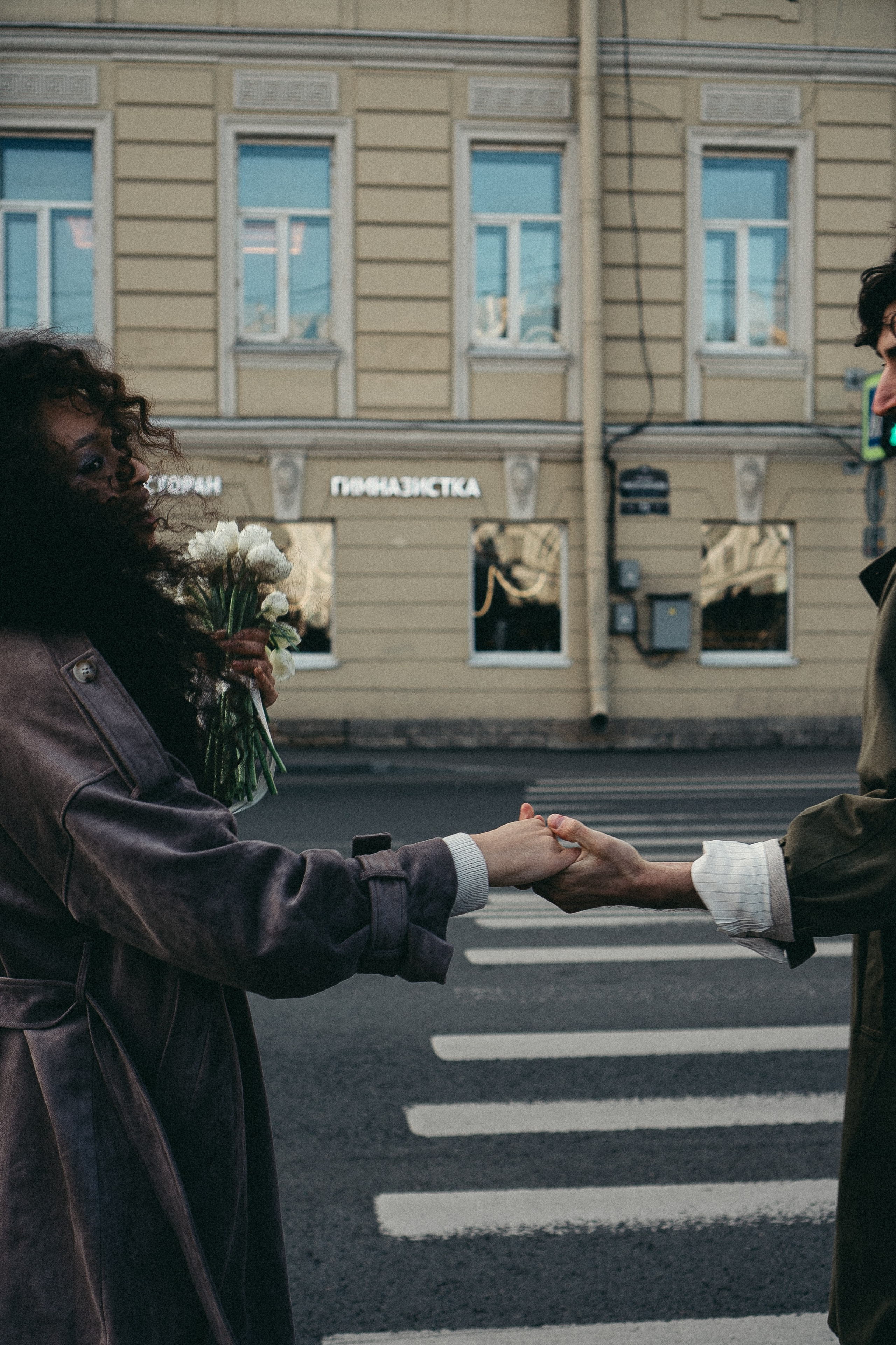 СВАДЕБНАЯ ПРОГУЛКА ПО ПЕТРОГРАДКЕ ВЕСНОЙ. СВАДЕБНАЯ ФОТОСЕССИИЯ НА ПЕТРОГРАДКЕ. Профессиональный фотограф, Санкт-Петербург — Виктория Богомолова