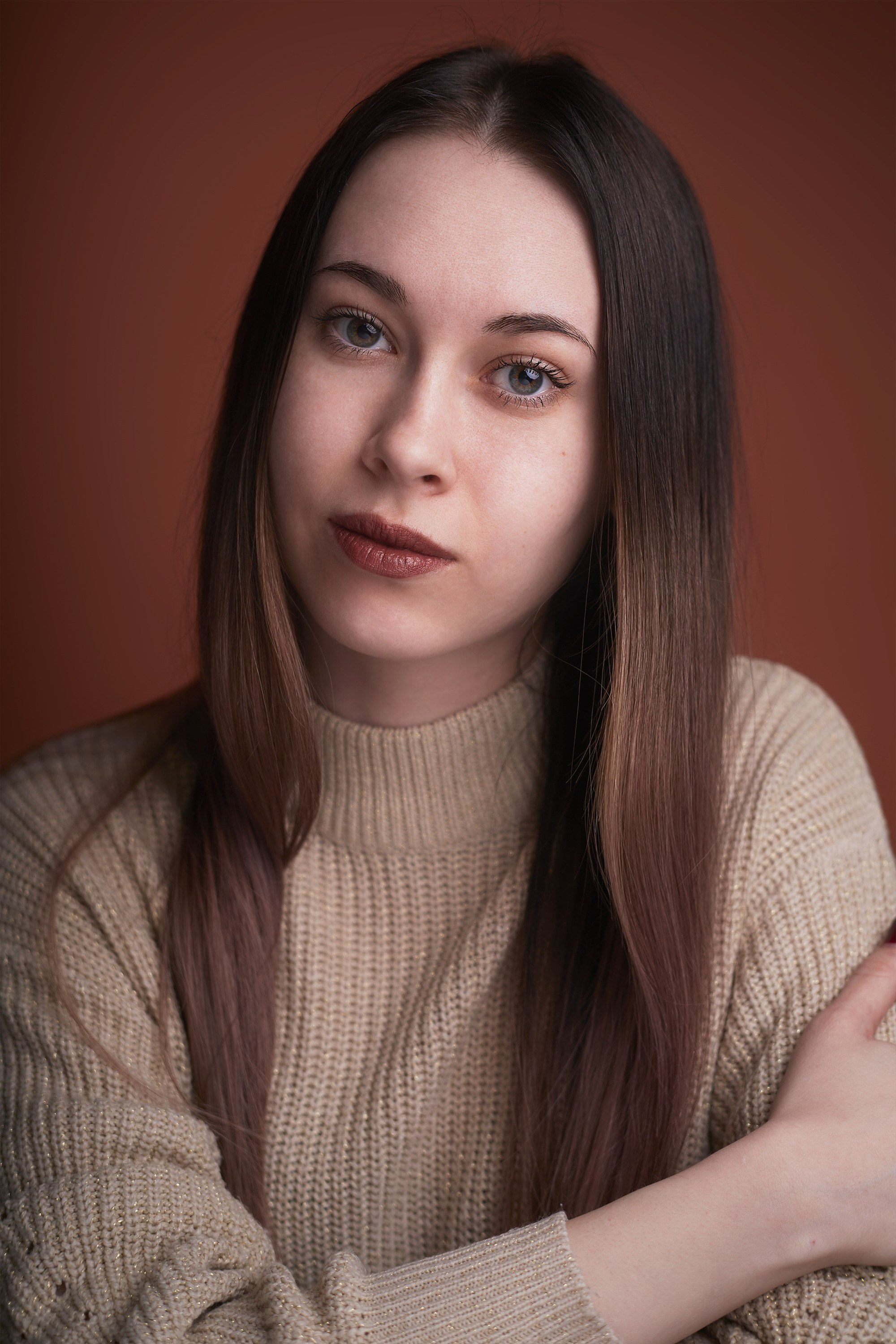 Сделать портрет в Зеленограде. Фотосъемка на портрет. Красивый портрет. Портретная фотосъемка. Фото на документы в Зеленограде. Фото на паспорт. Портретная фотостудия ЛукБук. Деловой портрет. Семейный портрет. Предметная фотосъемка