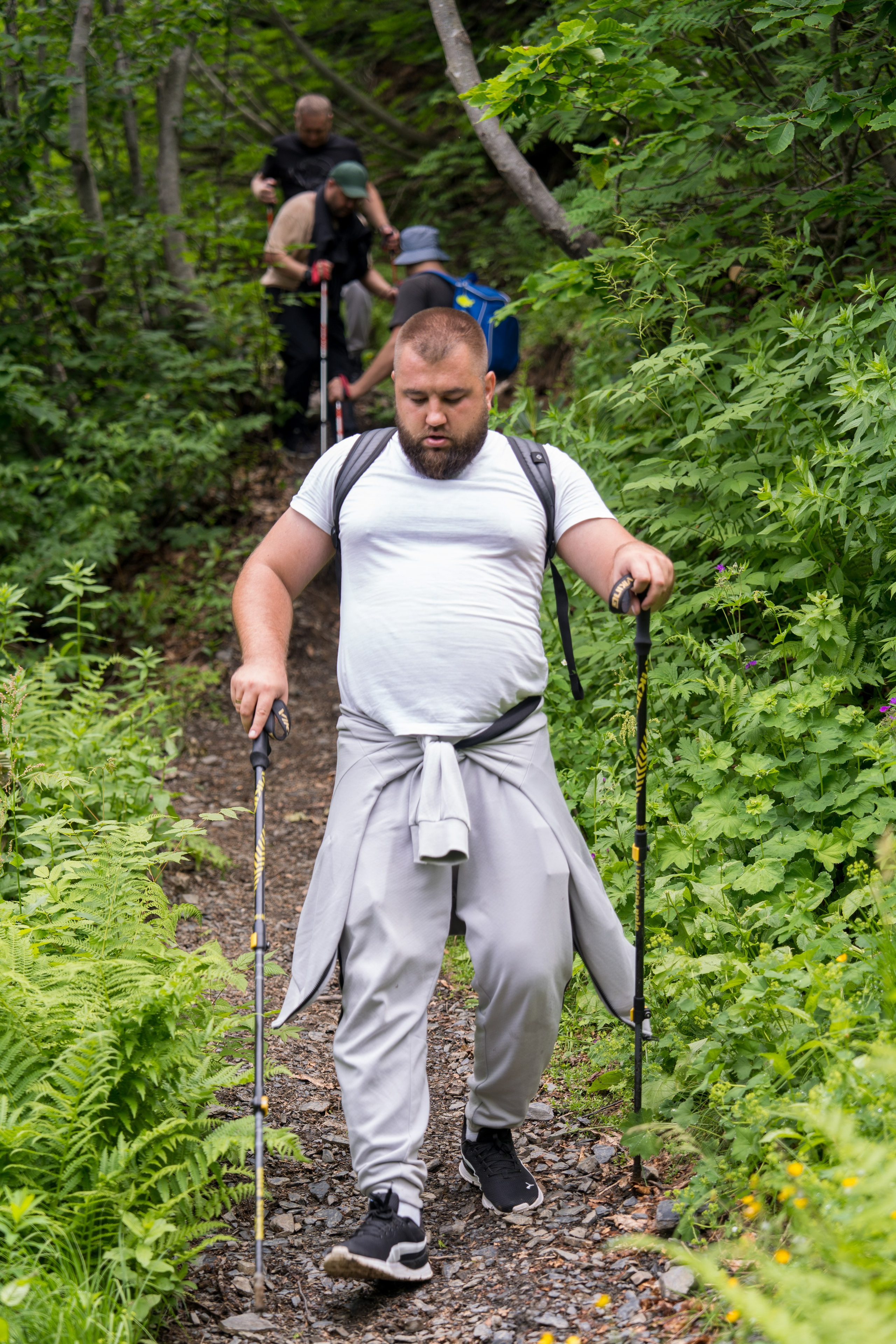 MICE мероприятие для компании «Доставка морем»: хайкинг к Ачипсинским водопадам. Репортажный фотограф в Красной Поляне и Сочи Павлюченко Екатерина