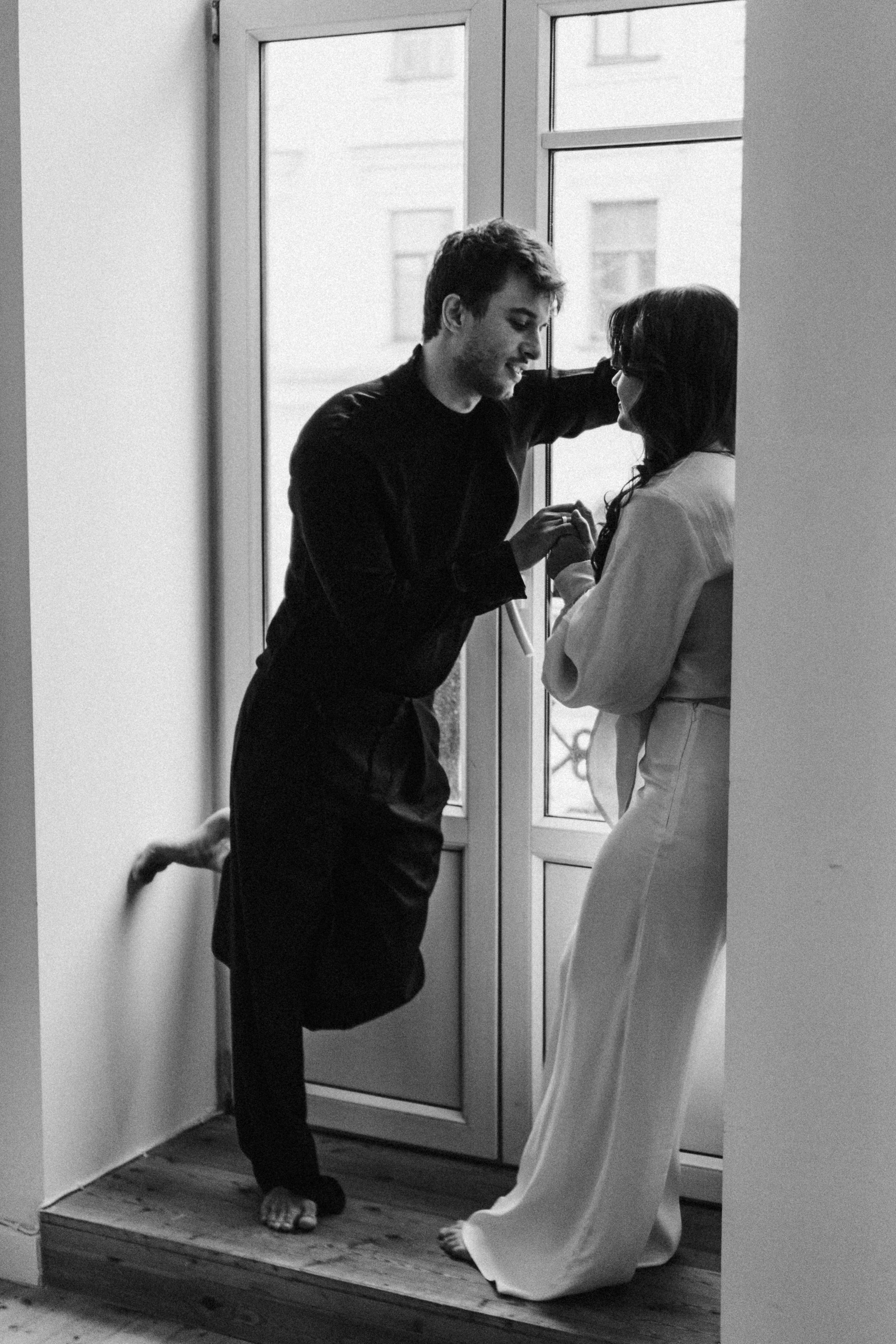 УТРО ЖЕНИХА И НЕВЕСТЫ В ПИТЕРСКОЙ КВАРТИРЕ И СЬЕМКА С СВАДЕБНЫХ ОБРАЗАХ. Профессиональный фотограф, Санкт-Петербург — Виктория Богомолова