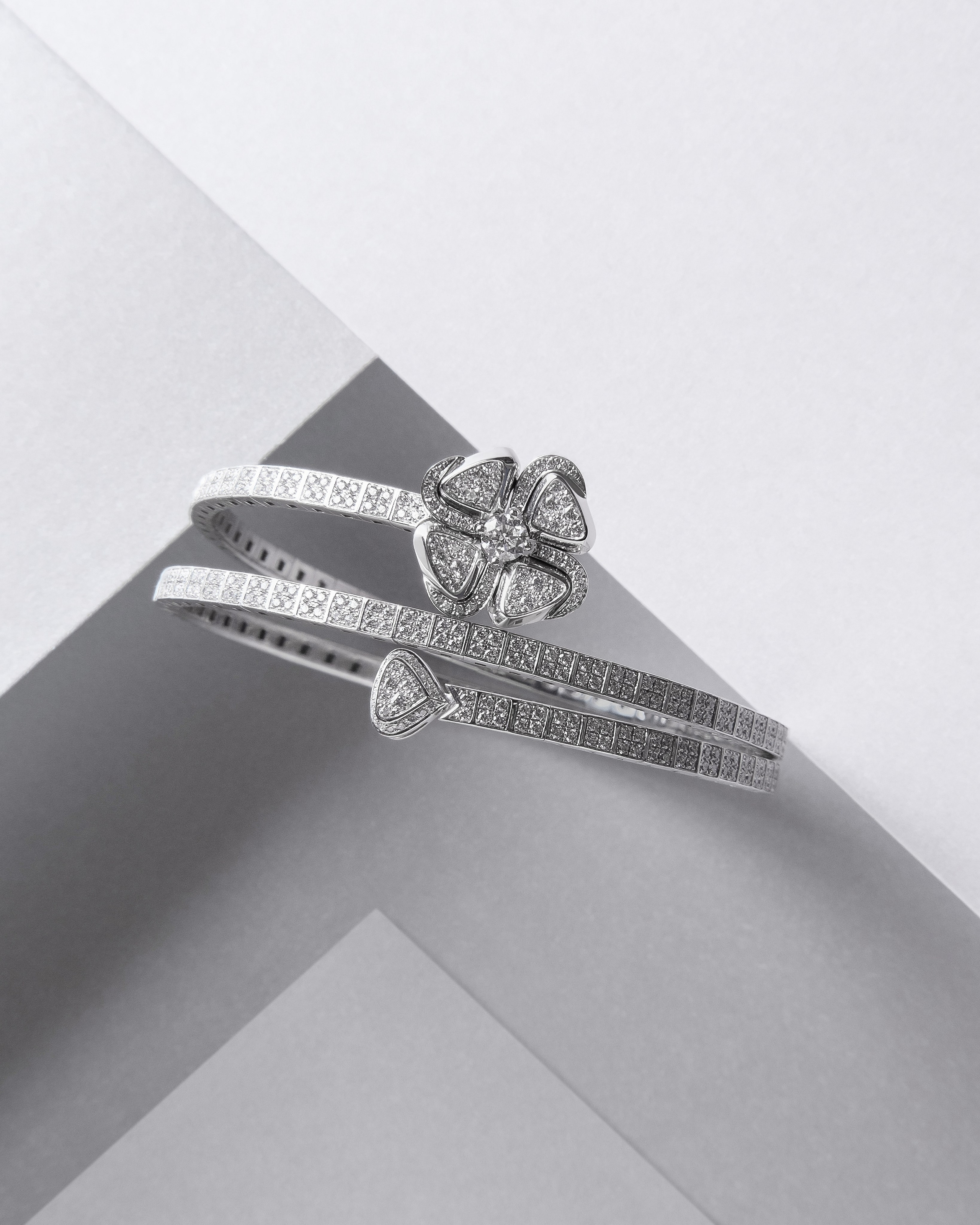 Фотосъемка ювелирных украшений. Предметный фотограф в Москве Анастасия Шаронина