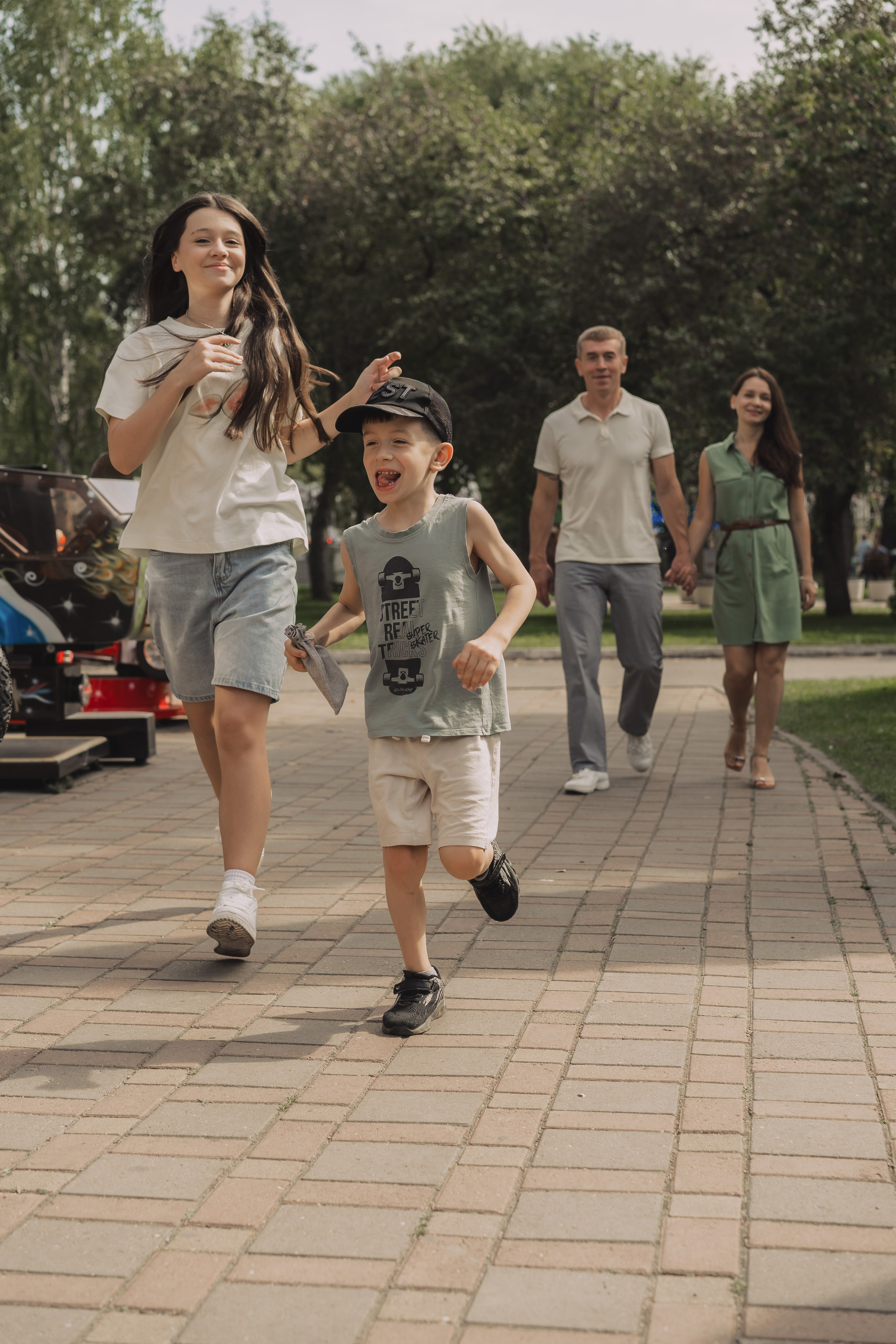 Прогулка в парке. Семейный фотограф Екатеринбург Татьяна Девятых