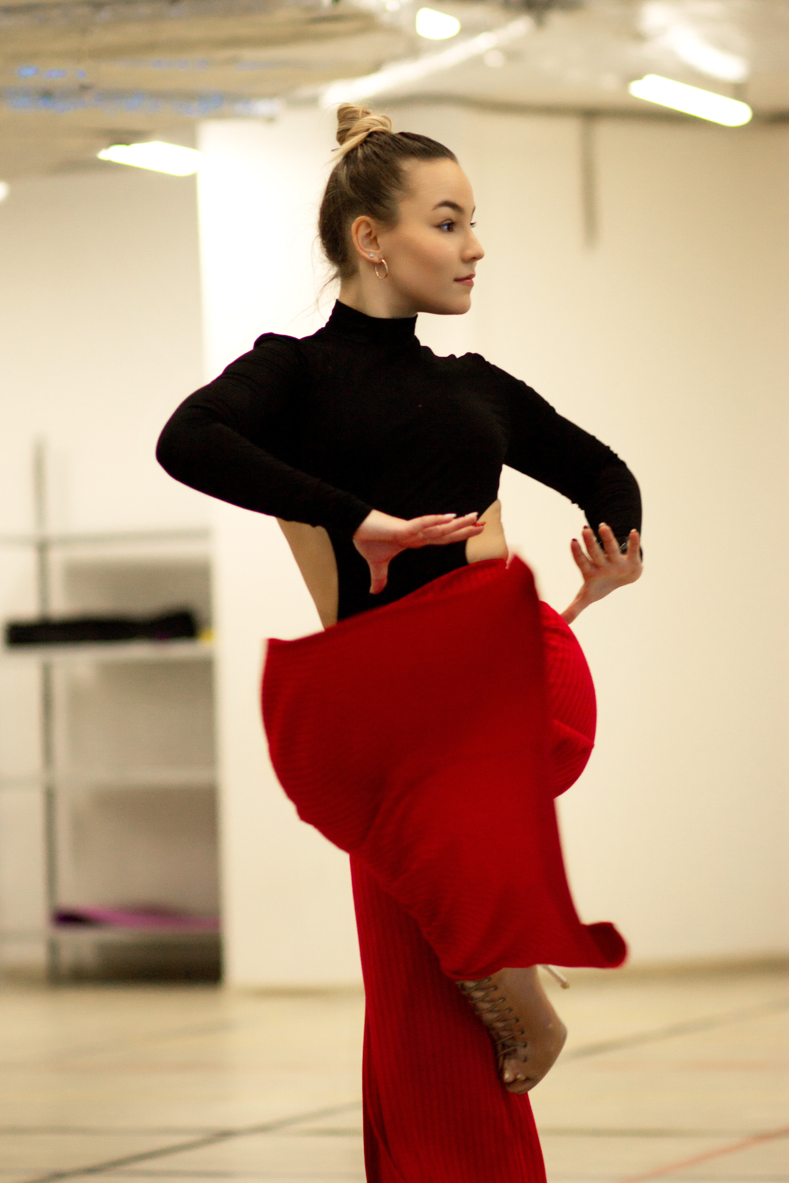 Тренер по танцам Юлия. Фотосессии для экспертов. Москва