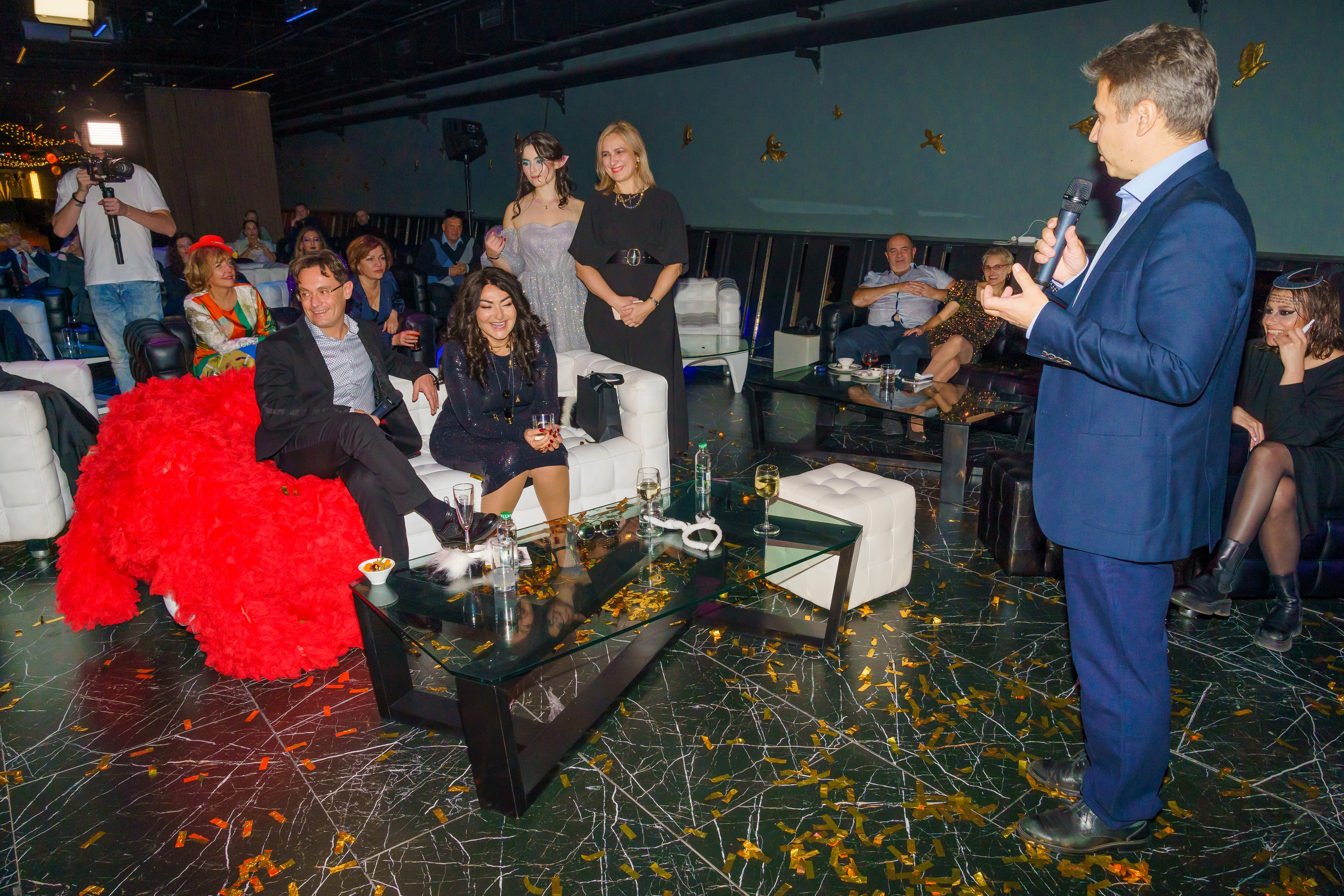 Взрослый день рождения. Photomantis