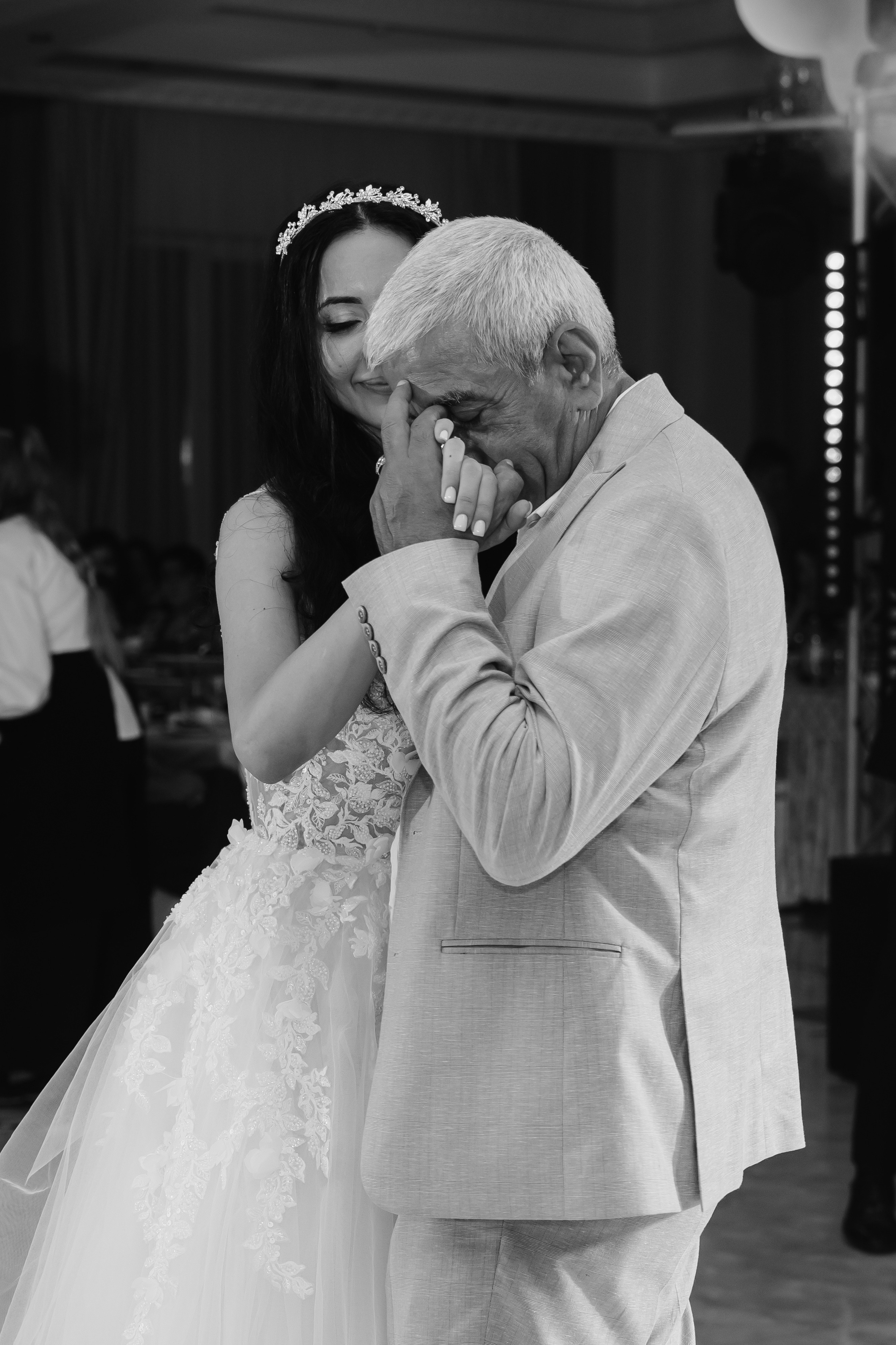 Артем и Лусине. Свадебный фотограф Красноярск Вязьминова Мария