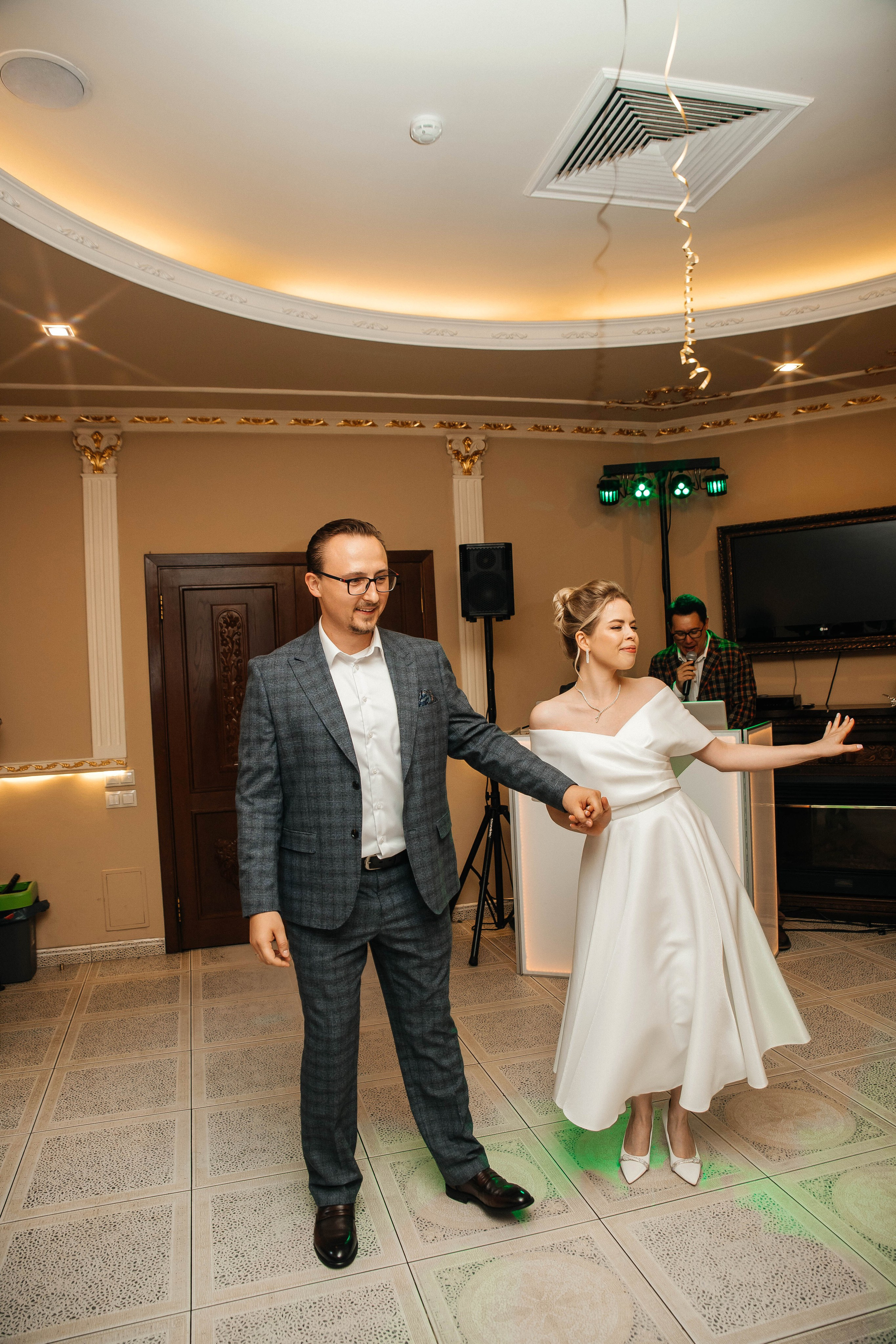 Роспись на ВДНХ. Свадебный и семейный фотограф в Москве