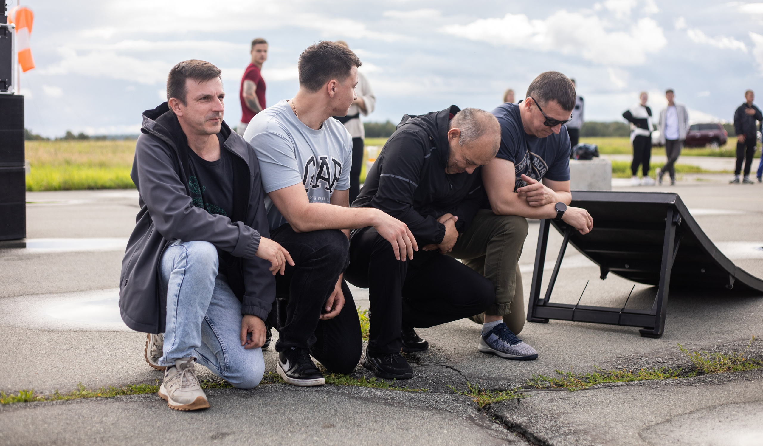 УЗСТ- Корпоративный тимбилдинг на аэродроме. Репортажный и свадебный фотограф в Челябинске Елисеев Павел