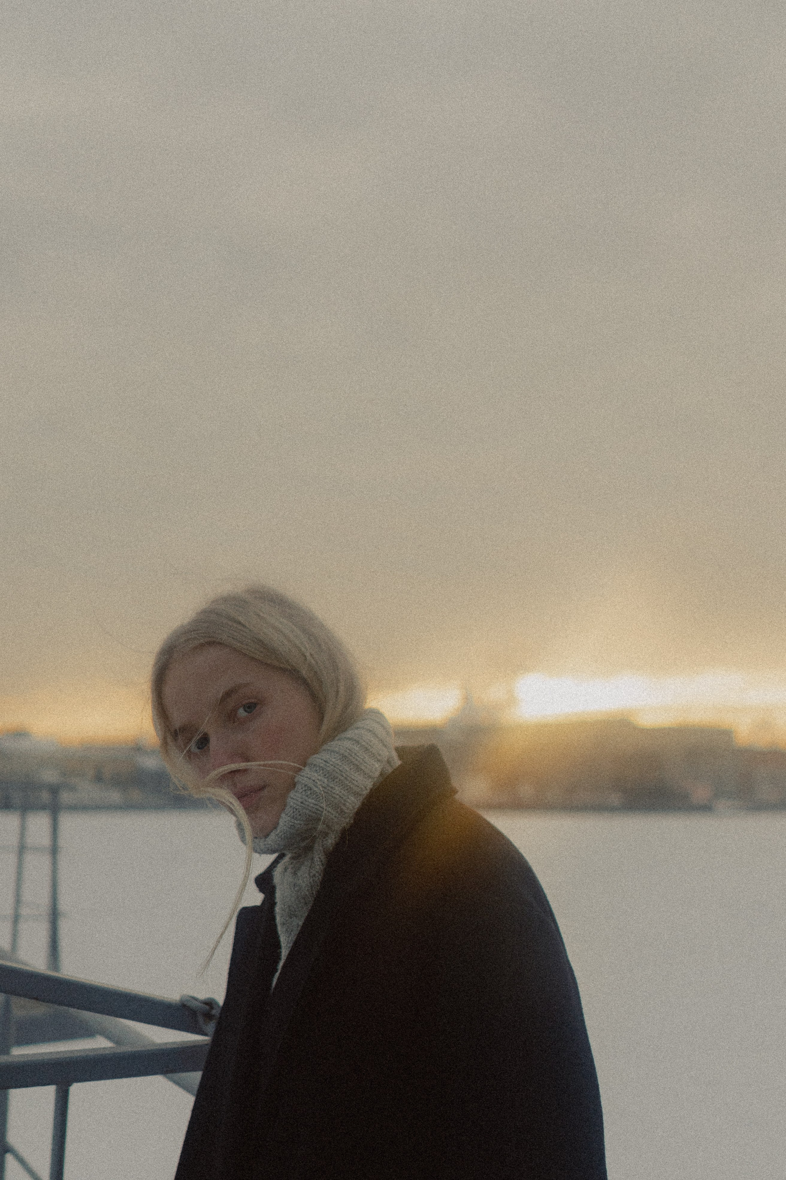 Elena Raya • Photographer