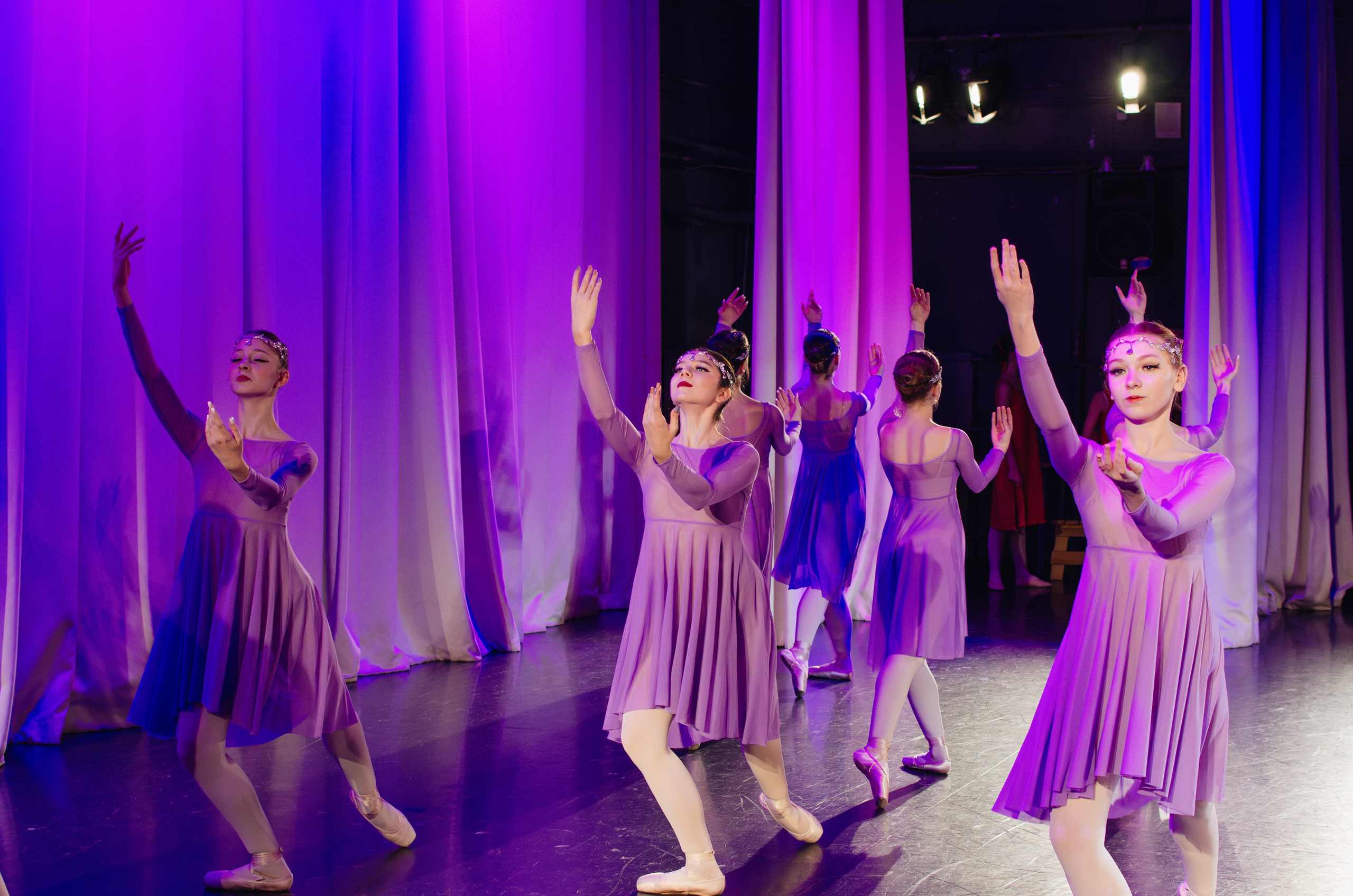 Концерт «Искусство изящных форм» (съемка из-за кулис) и разное закулисное. Портретный и репортажный фотограф в Санкт-Петербурге Варвара Жукова