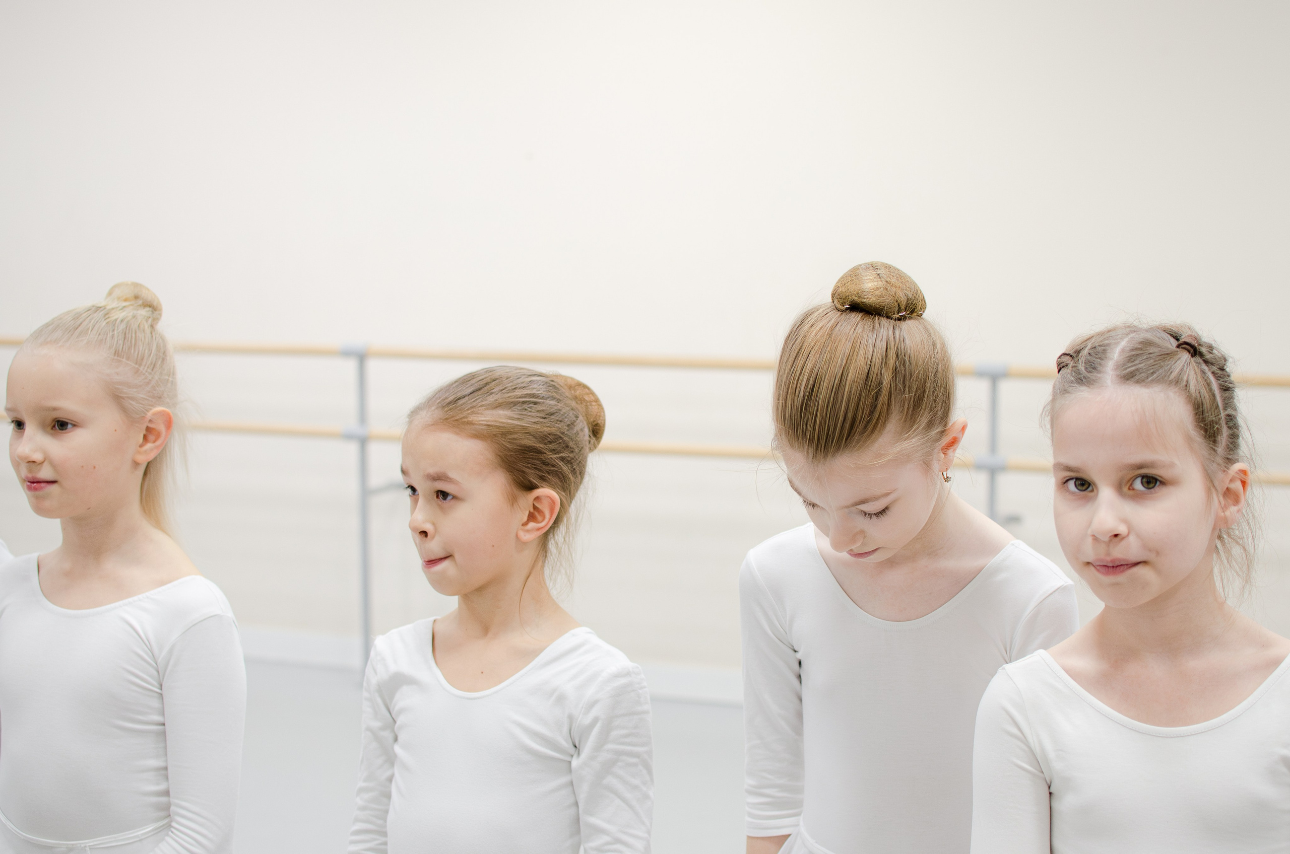 Хореографический коллектив «Русская тройка». Открытый урок младшей группы. Портретный и репортажный фотограф в Санкт-Петербурге Варвара Жукова