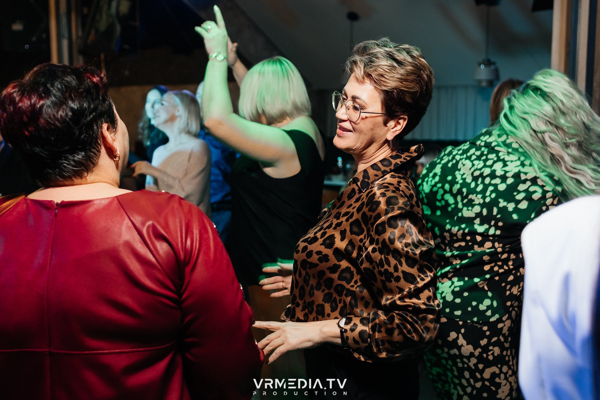 Открытие караоке-зала в «Империи»