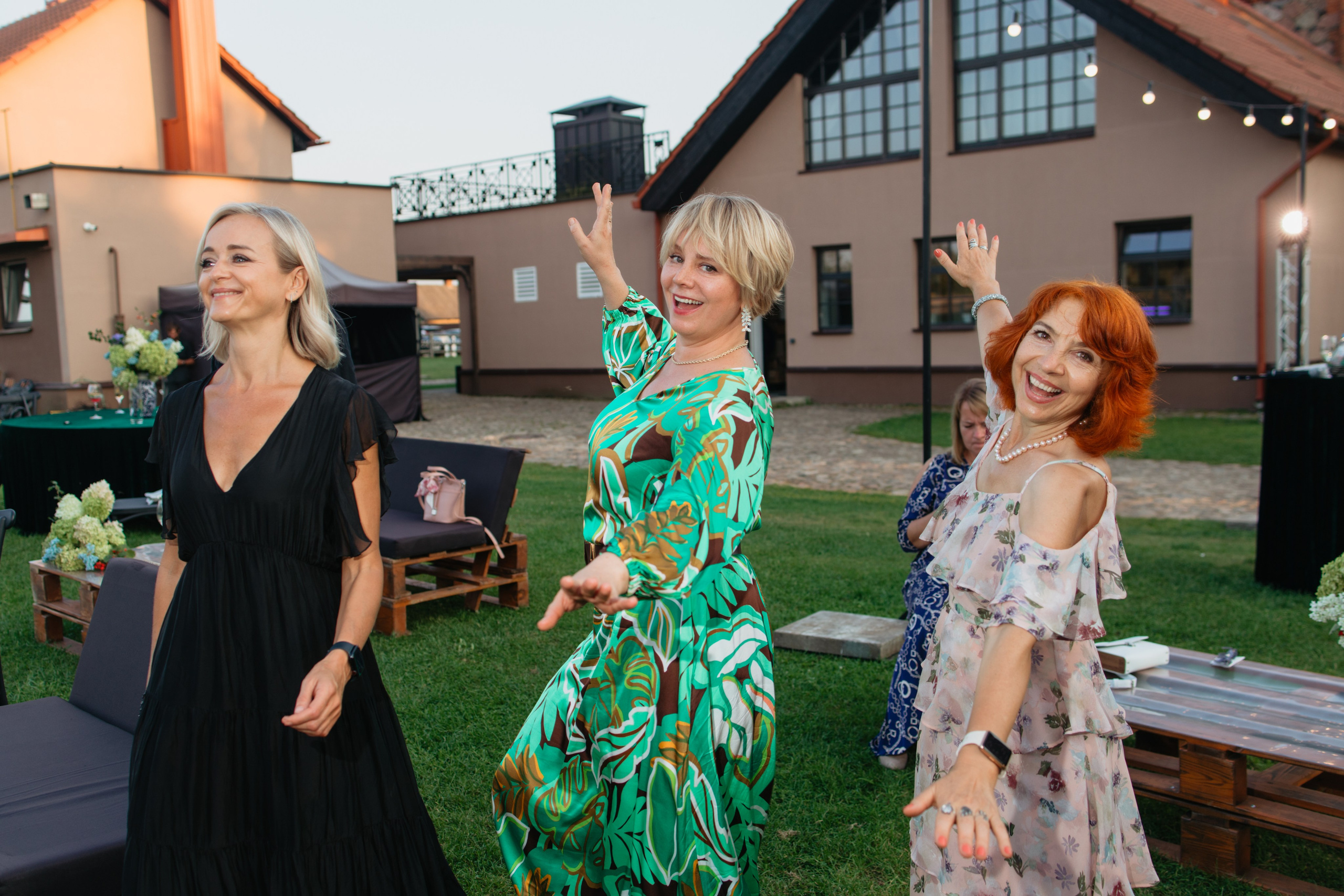 NSP 30 лет | Усадьба «Двор Стайки». Свадебный фотограф в Минске Владислав Бабич