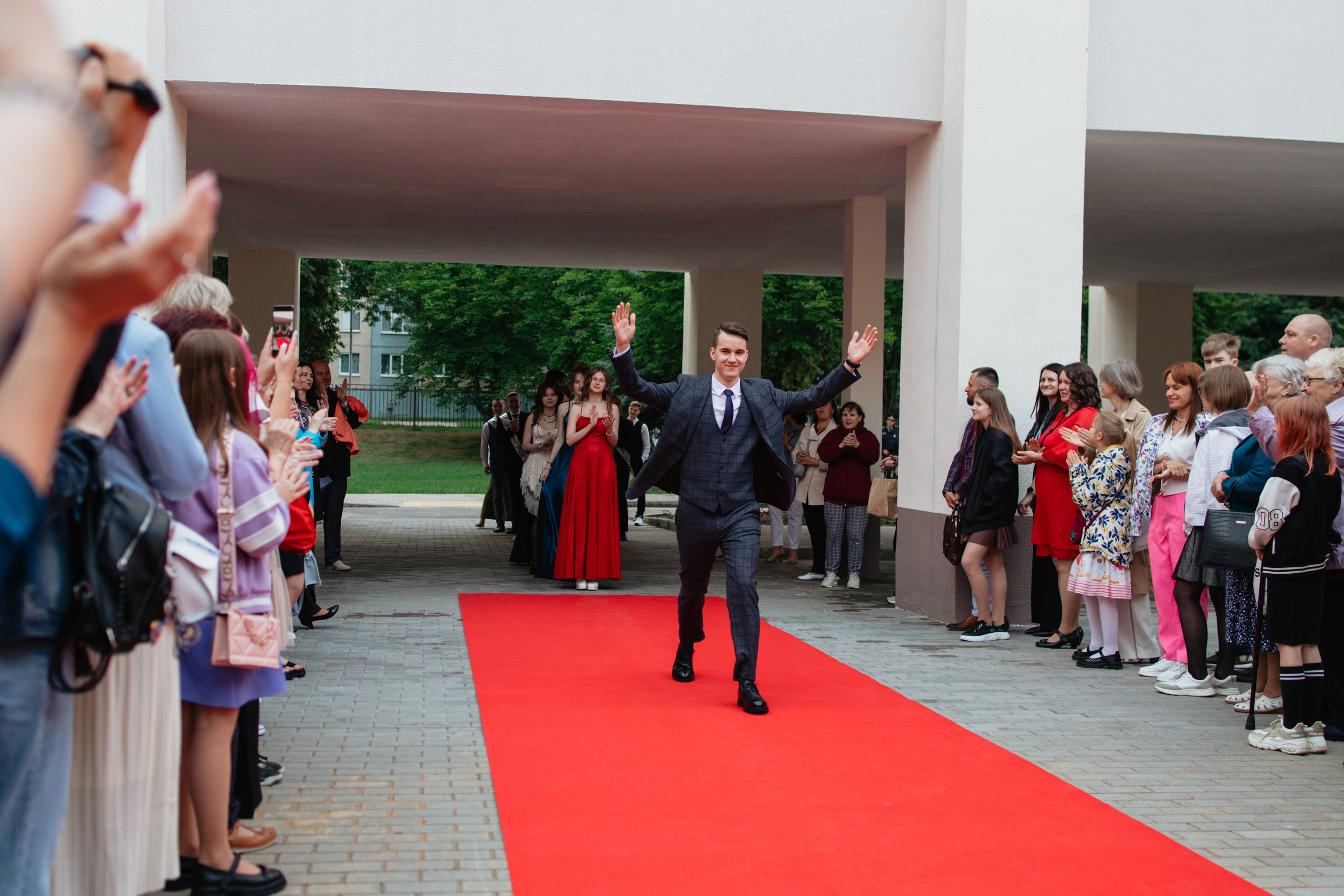 Выпускной Гимназия № 146. Свадебный фотограф в Минске Владислав Бабич