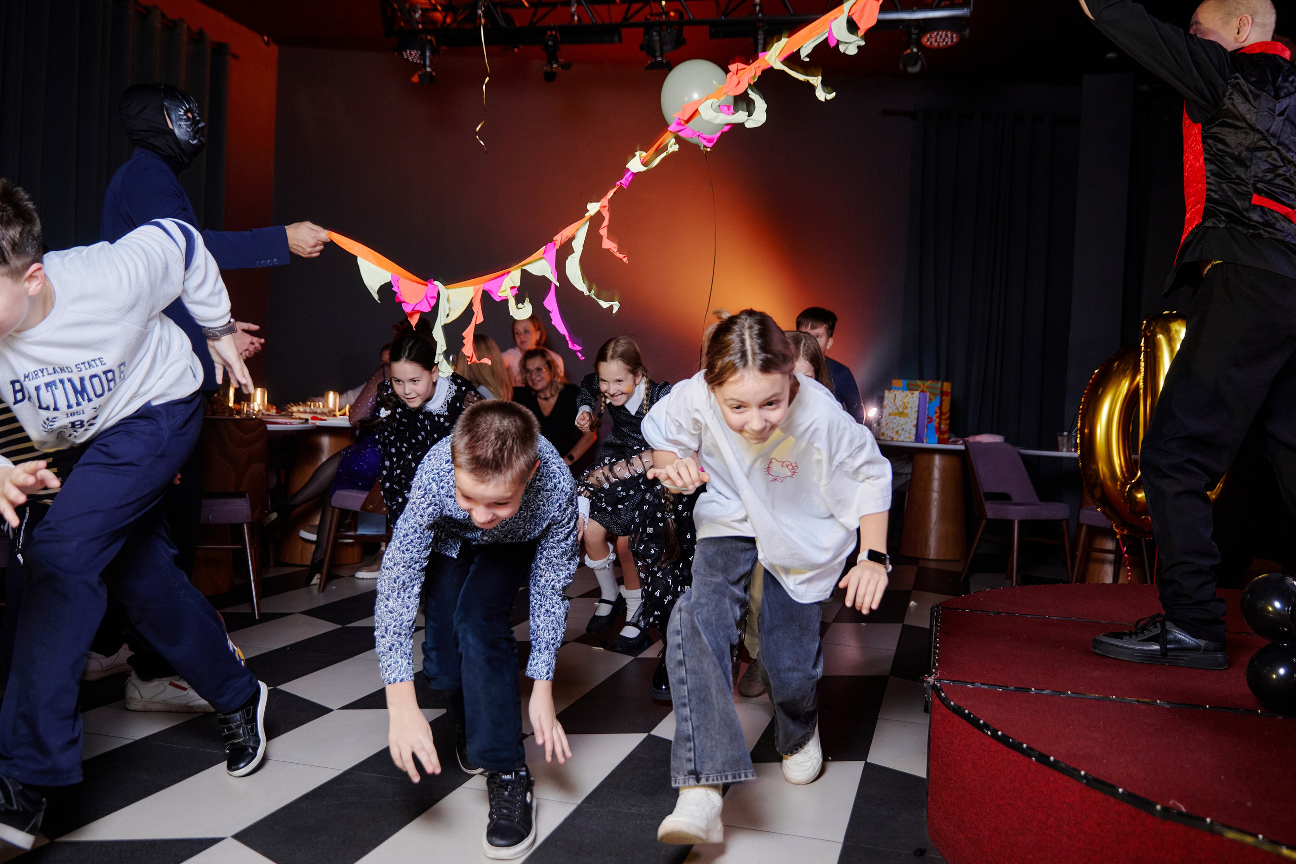 Фотограф москва #детскийфотограф #репортажнаясъемка #деньрождения #корпоратив. Сидоров Андрей Николаевич фотограф в Москве и Новосибирске