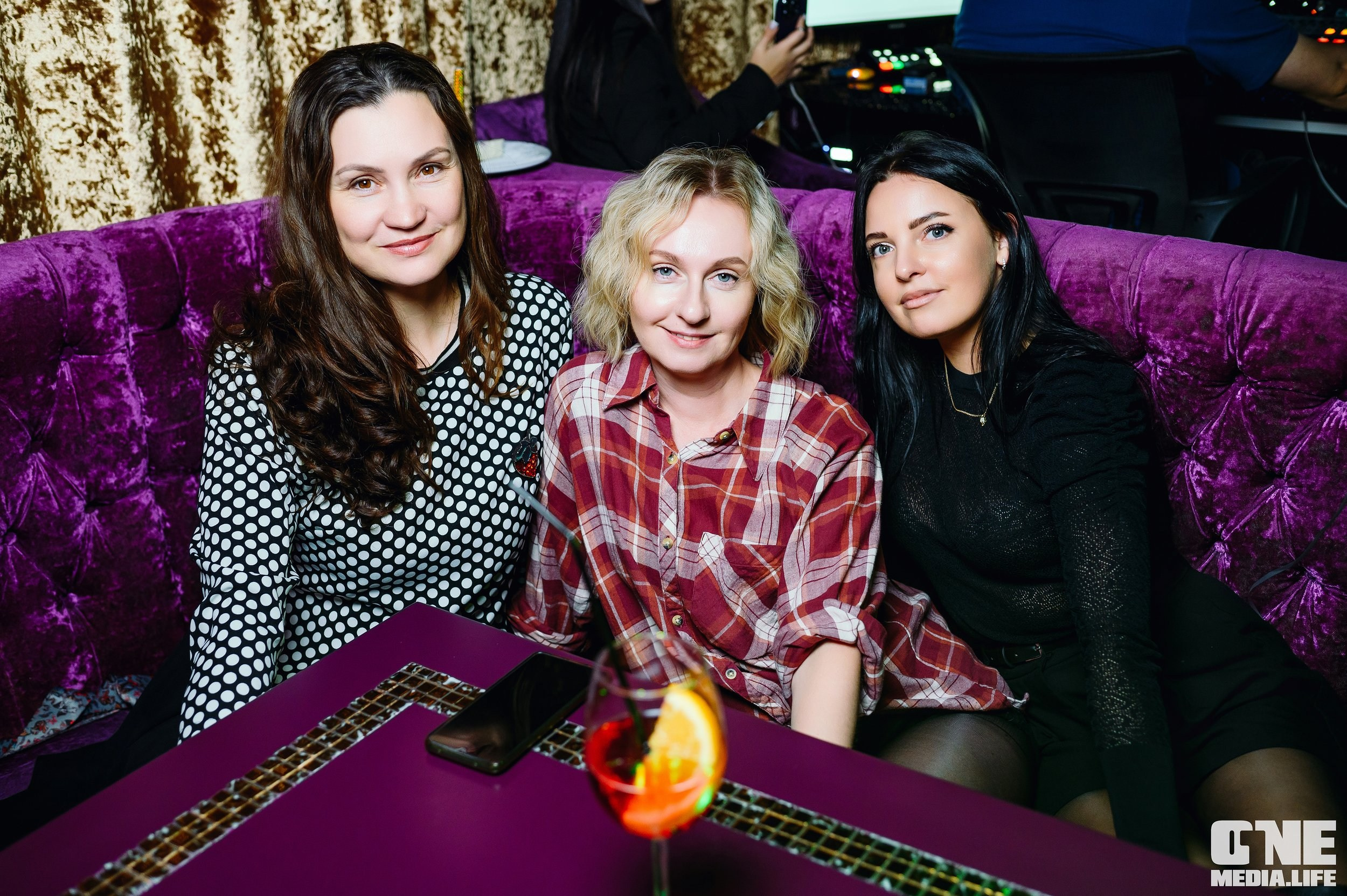 Фоторепортаж из караоке-клуба Эйфория. One Media Life: фоторепортажи, фотоотчеты с мероприятий и заведений