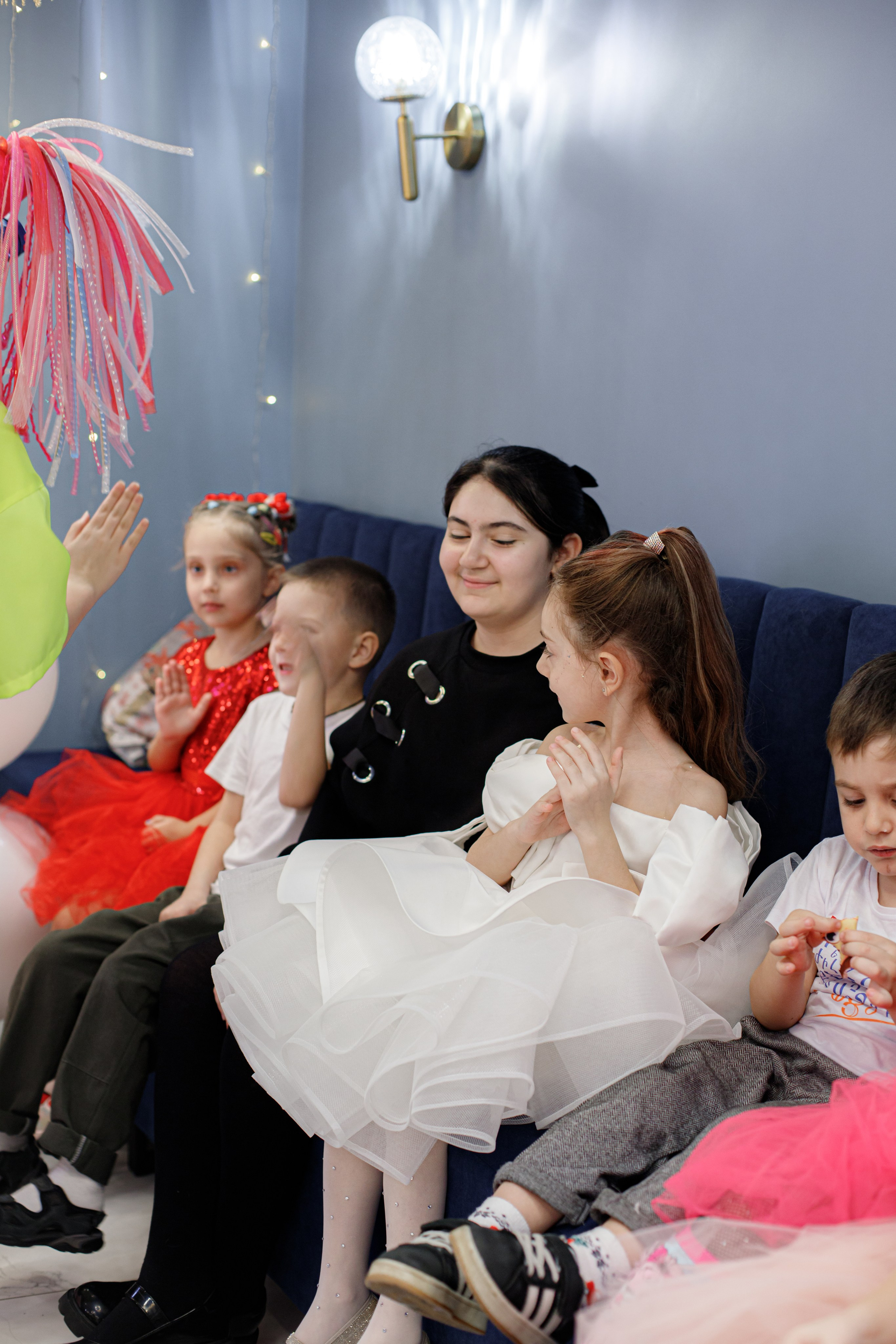 ASIA'S BIRTHDAY PARTY. Photokarish