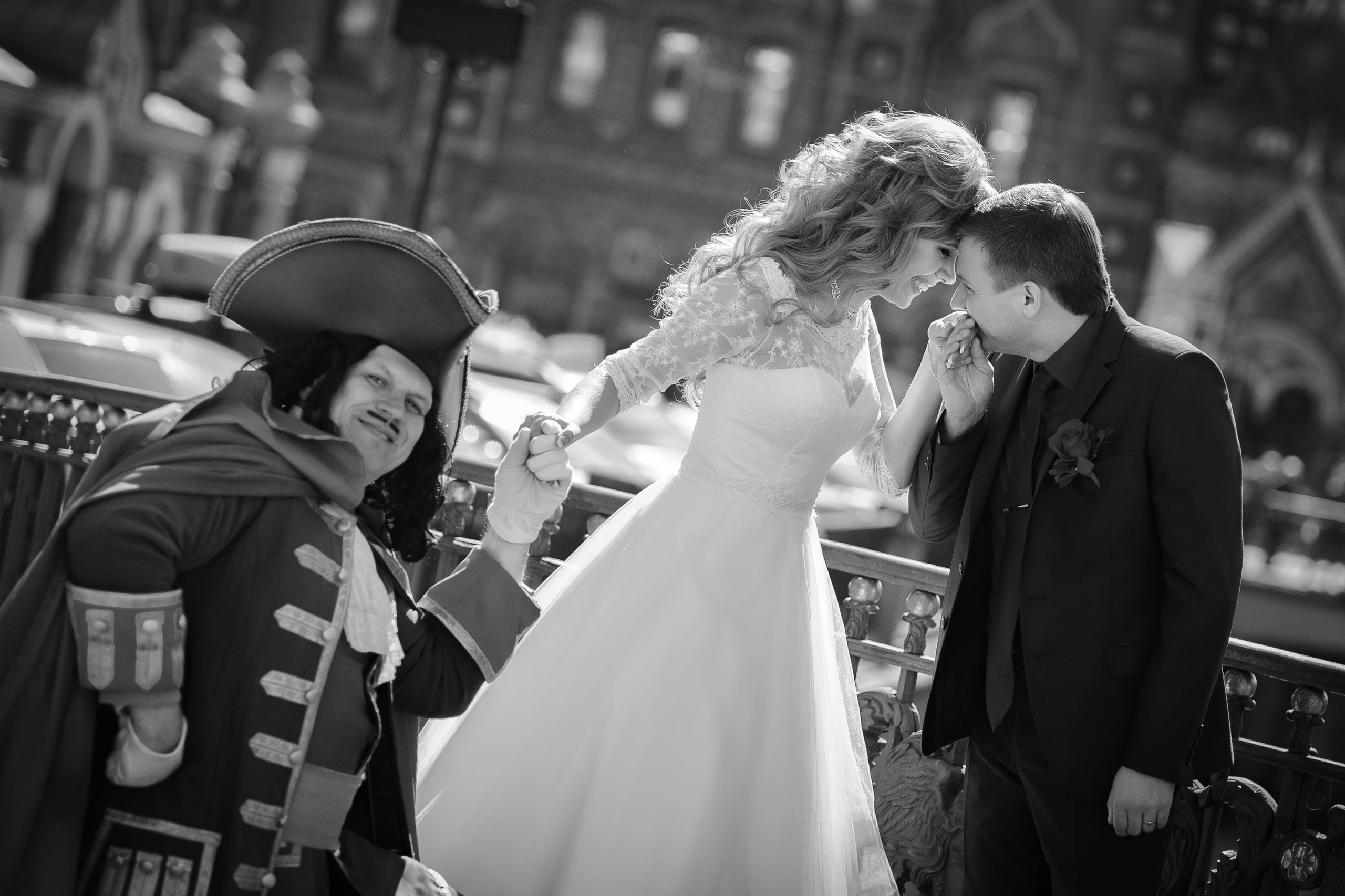 Черно Белые свадебные фотографии. Фотосъёмка и Ретушь в СПб. Фотограф Алексей Лукин. Свадьба, мероприятие, корпоратив, юбилей, фотосессия, портрет. Фотосъёмка в Санкт-Петербурге. Ретушь фотографий