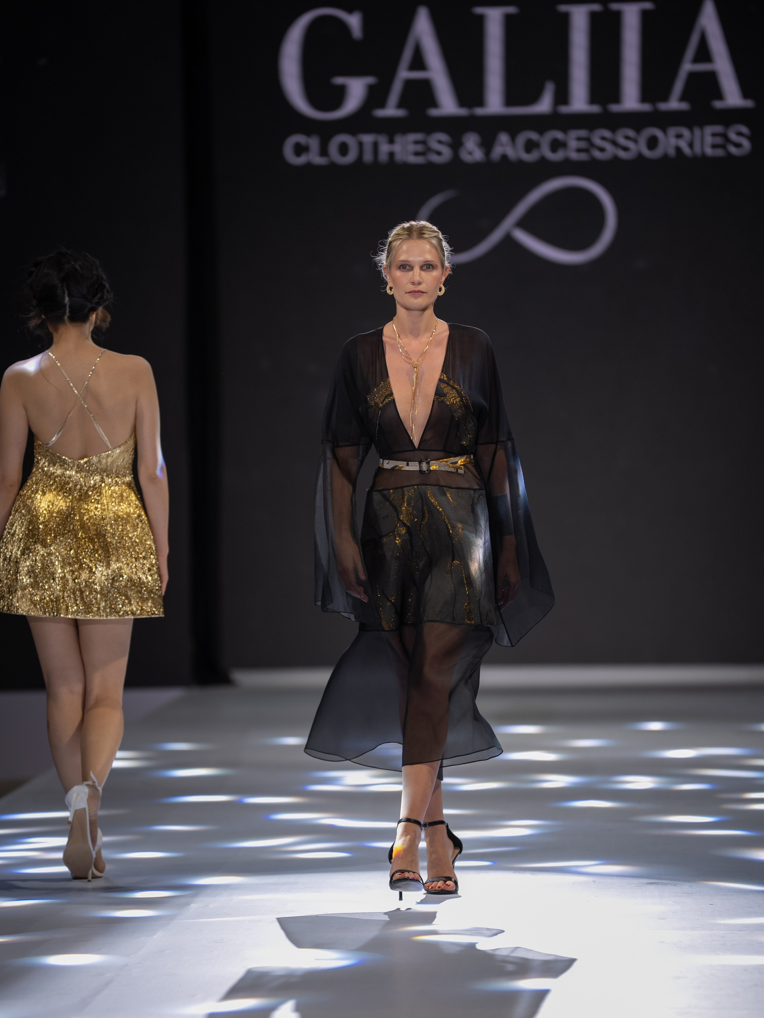 EURASIAN FASHION WEEK Galia. Сайт Алматинского НЮ АРТ, будуар и фэшн фотографа Дениса Карпенко