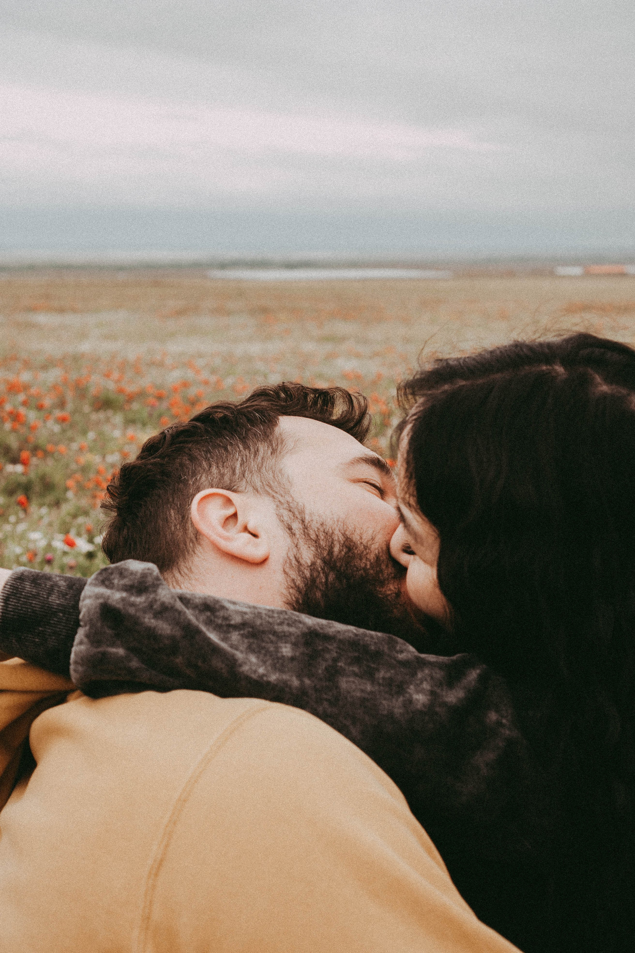 Любовь в маковом поле. Профессиональный фотограф, Санкт-Петербург — Виктория Богомолова