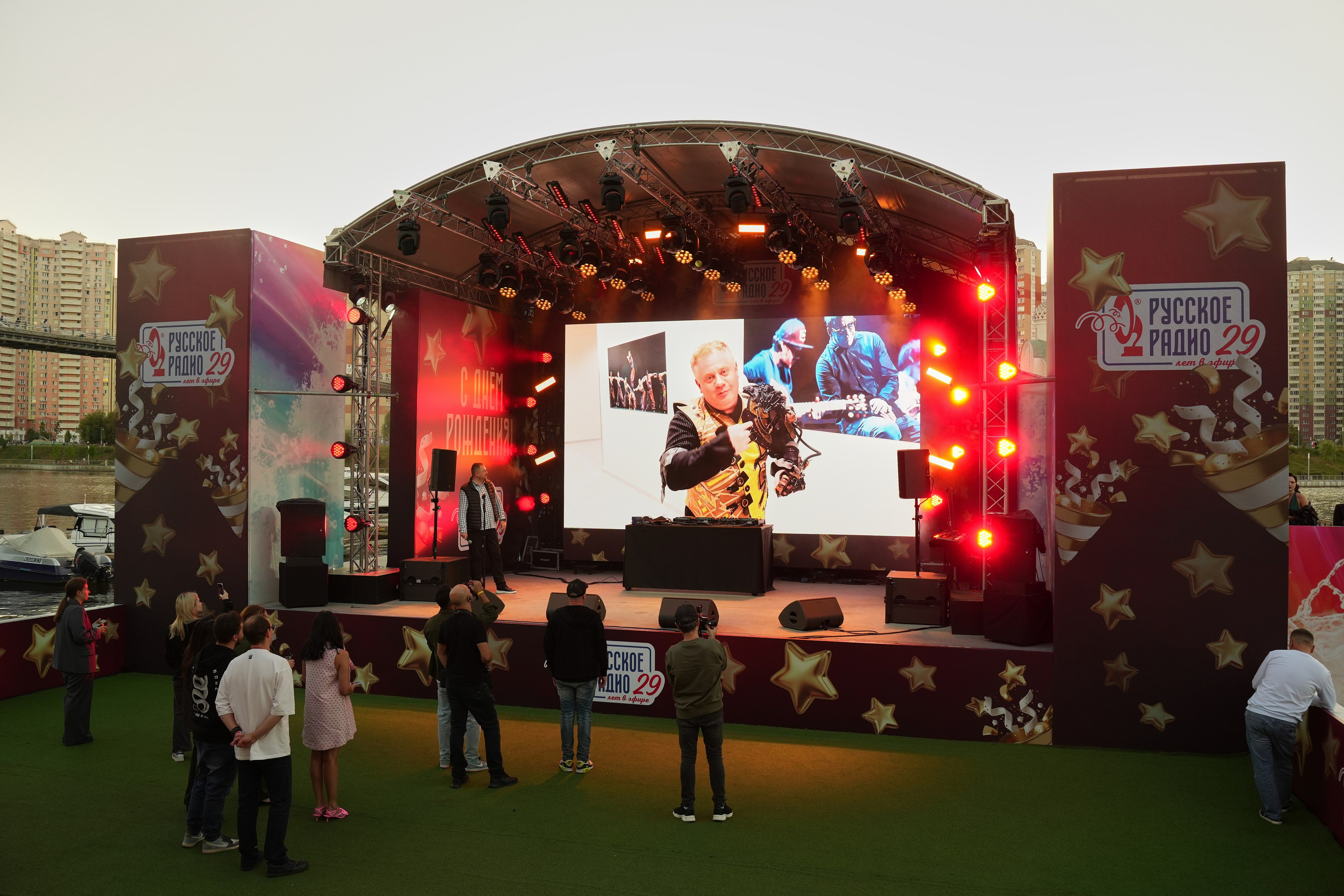 РУССКОЕ РАДИО 29 ЛЕТ. Фотограф Екатерина Юрьева | Тула, Москва, Новомосковск