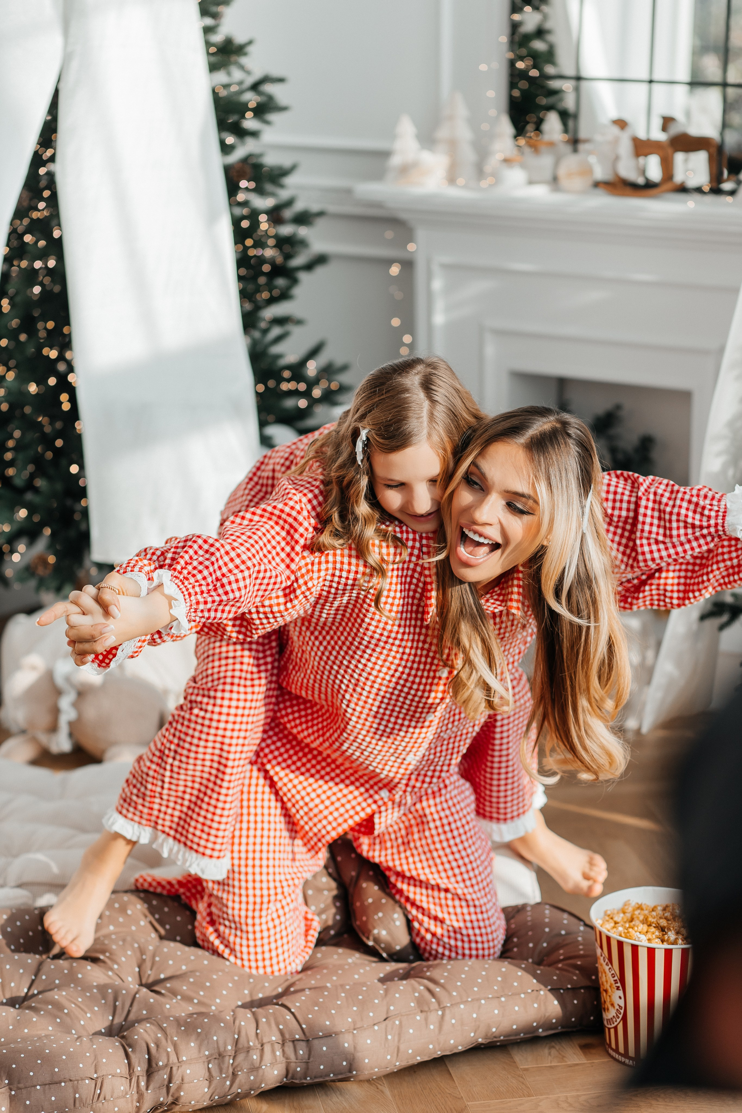 Семейная в студии. Семейный фотограф в Сочи, Лоо, Дагомысе, Вардане Кучумова Олеся