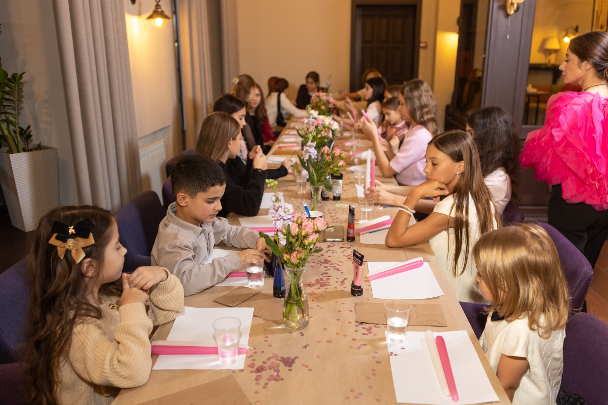 День Рождения Софьи и Лизы в ресторане «Ностальгия». Фотограф в Оренбурге. Профессиональный фотограф