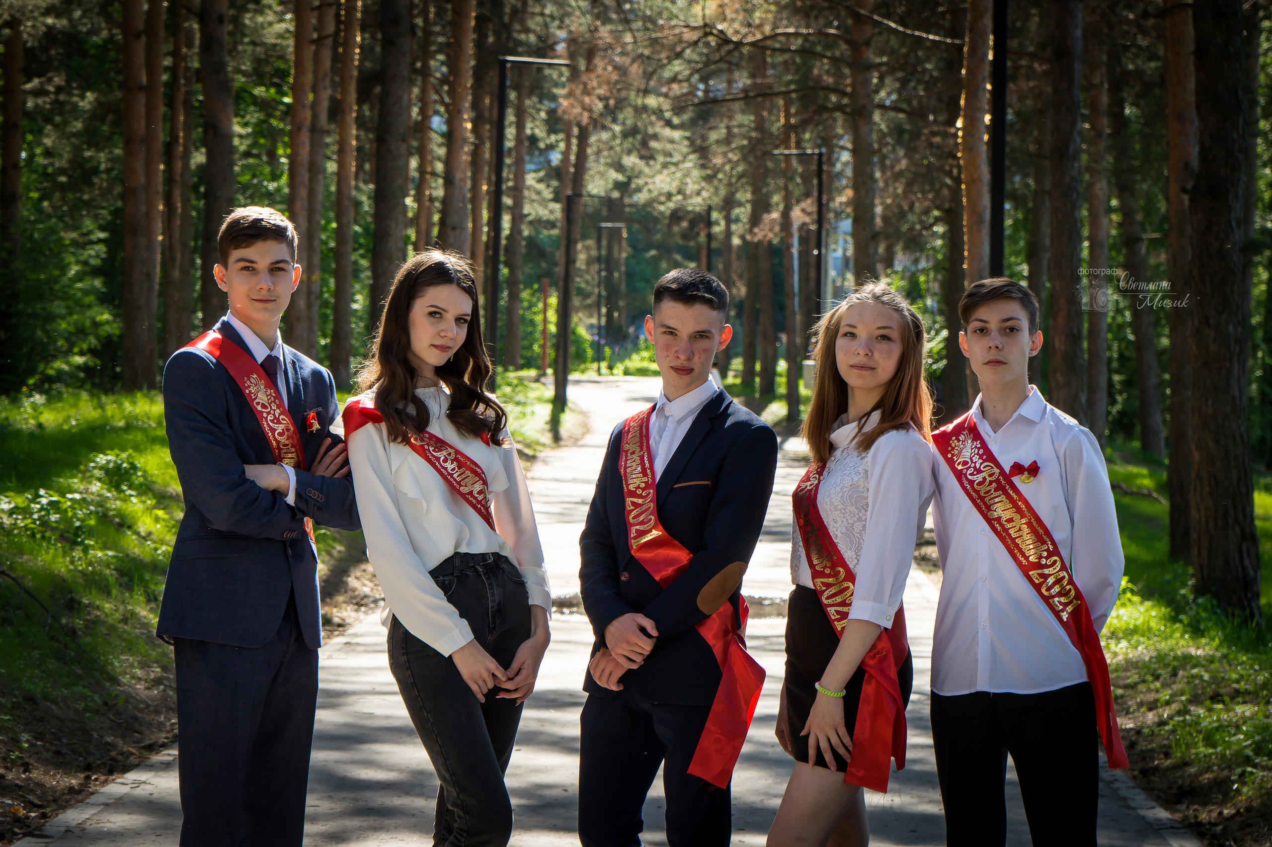 Фотосъемка в детском саду фотосъемка в школе Дипломы Выпускник Фотопла. Фотосъемка в детском саду и школе. Фотоальбомы и фотокниги ВЫПУСКНИК