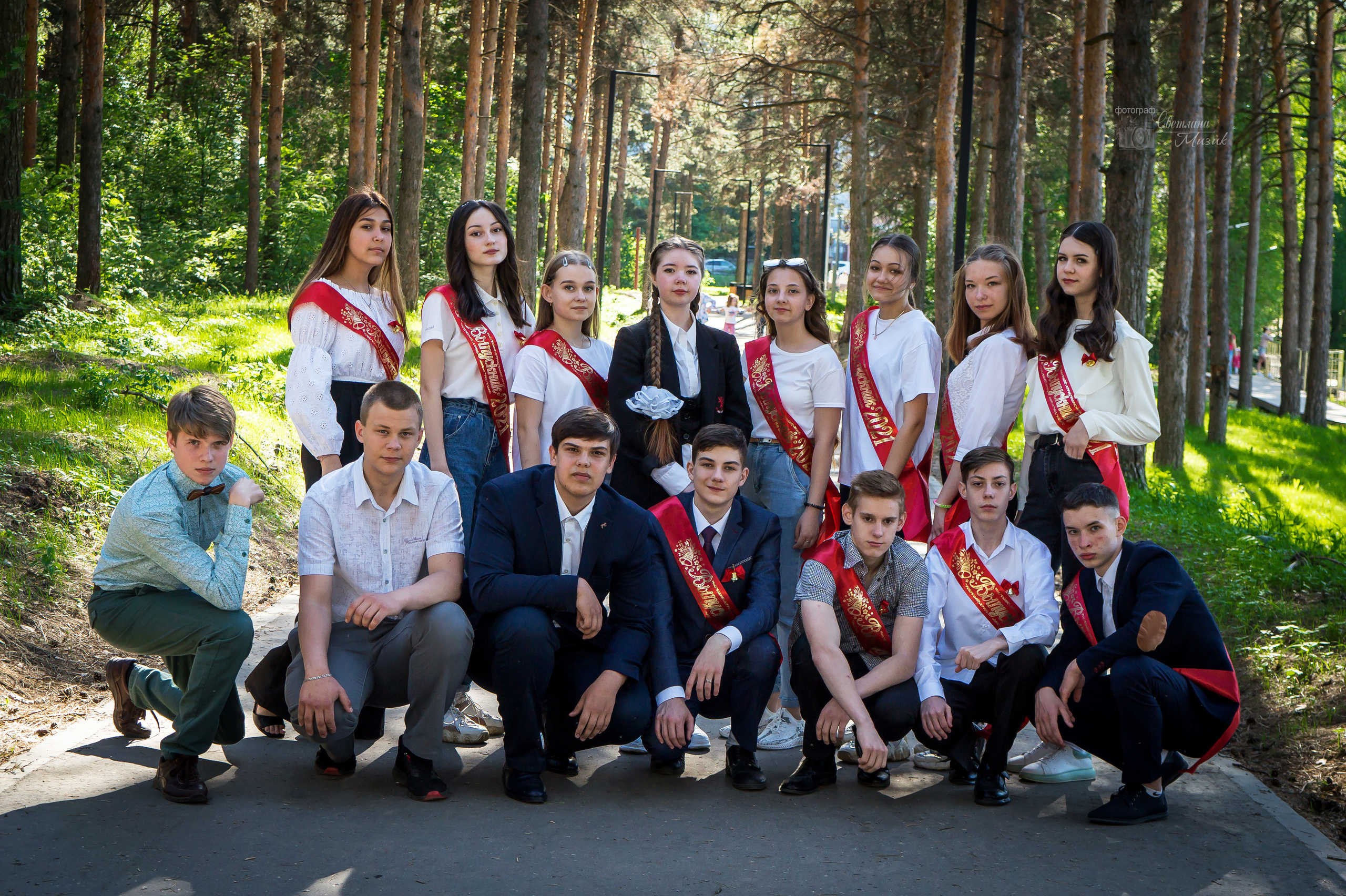 Фотосъемка в детском саду фотосъемка в школе Дипломы Выпускник Фотопла. Фотосъемка в детском саду и школе. Фотоальбомы и фотокниги ВЫПУСКНИК