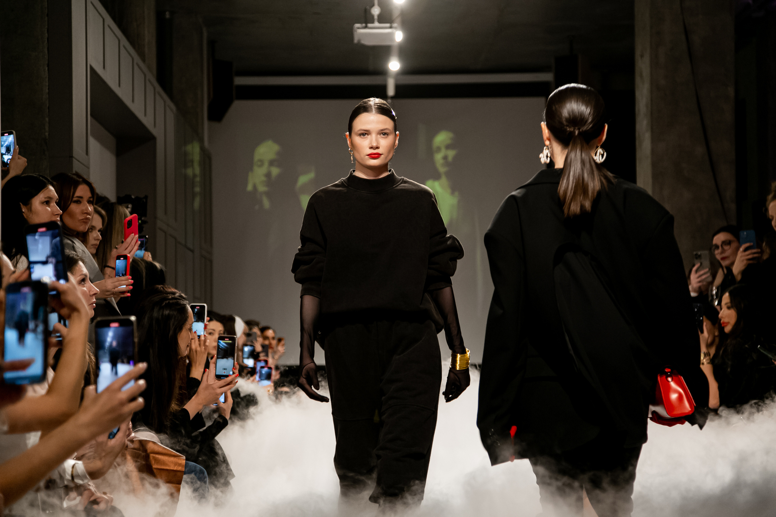 Показ новой коллекции 2 SIDES. Фотограф Иван Гуляев