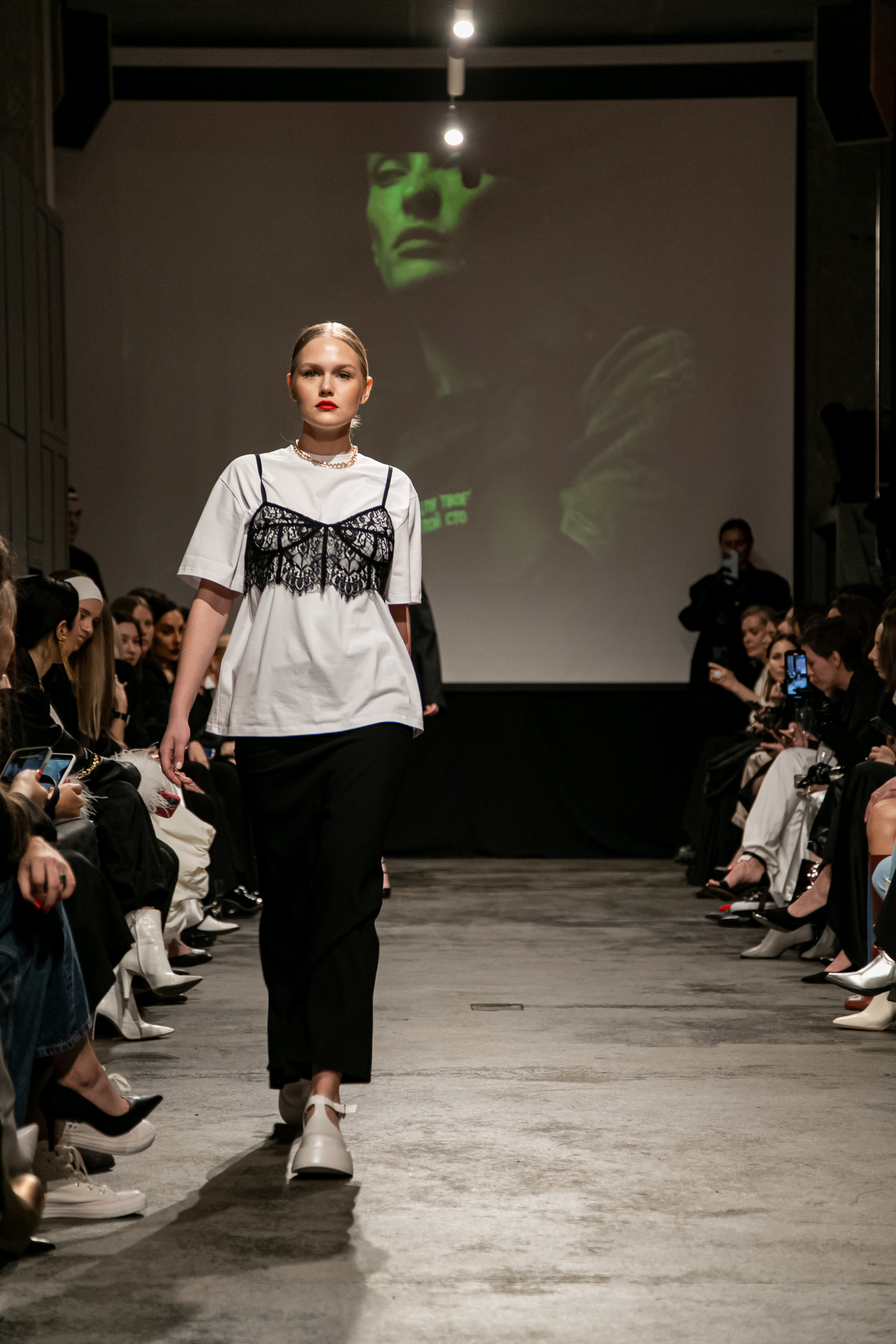 Показ новой коллекции 2 SIDES. Фотограф Иван Гуляев