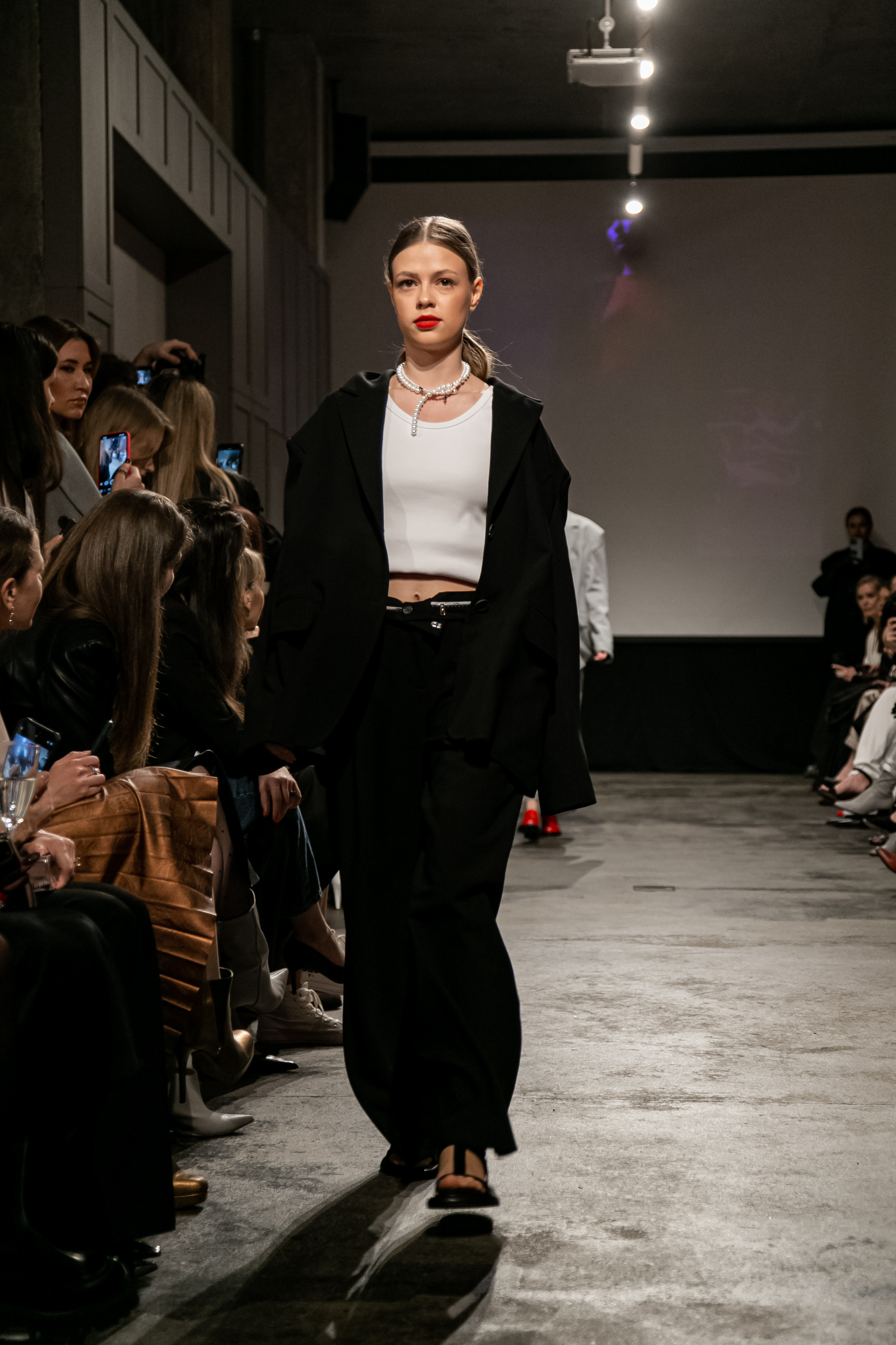 Показ новой коллекции 2 SIDES. Фотограф Иван Гуляев