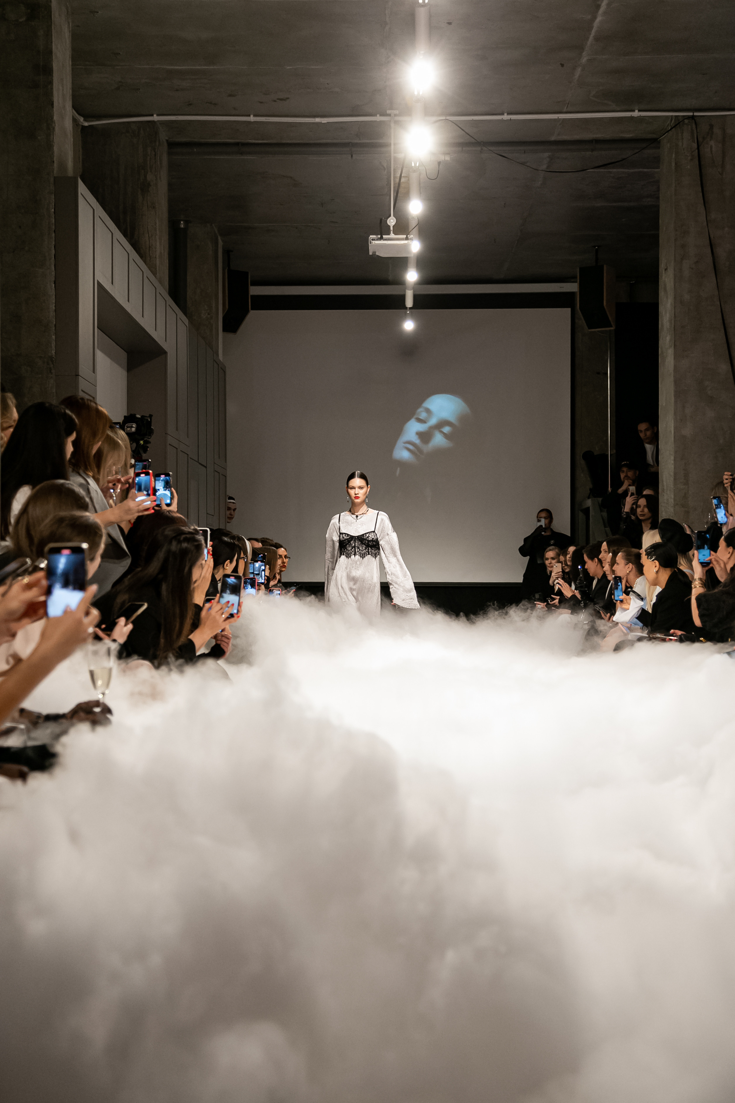 Показ новой коллекции 2 SIDES. Фотограф Иван Гуляев