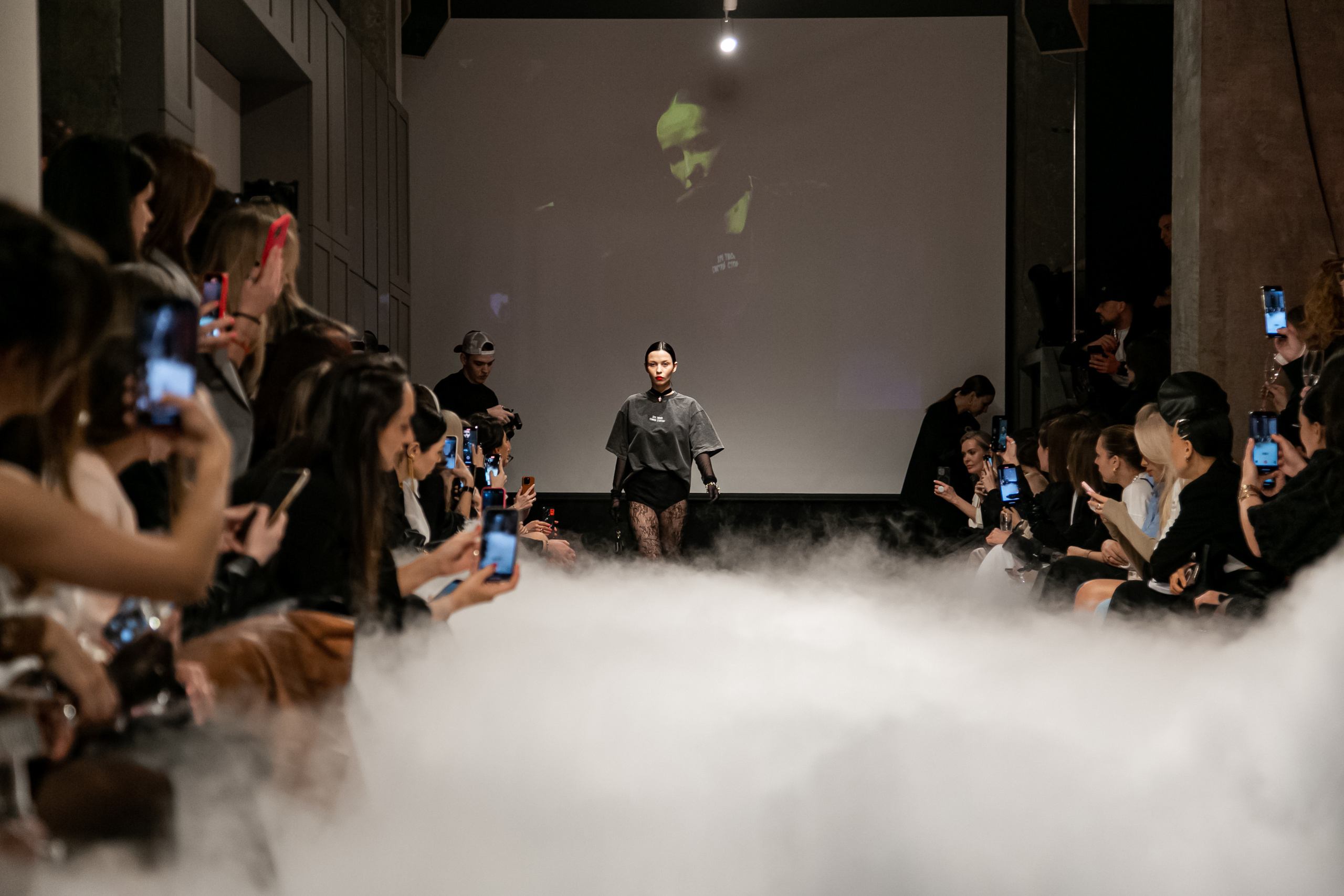 Показ новой коллекции 2 SIDES. Фотограф Иван Гуляев