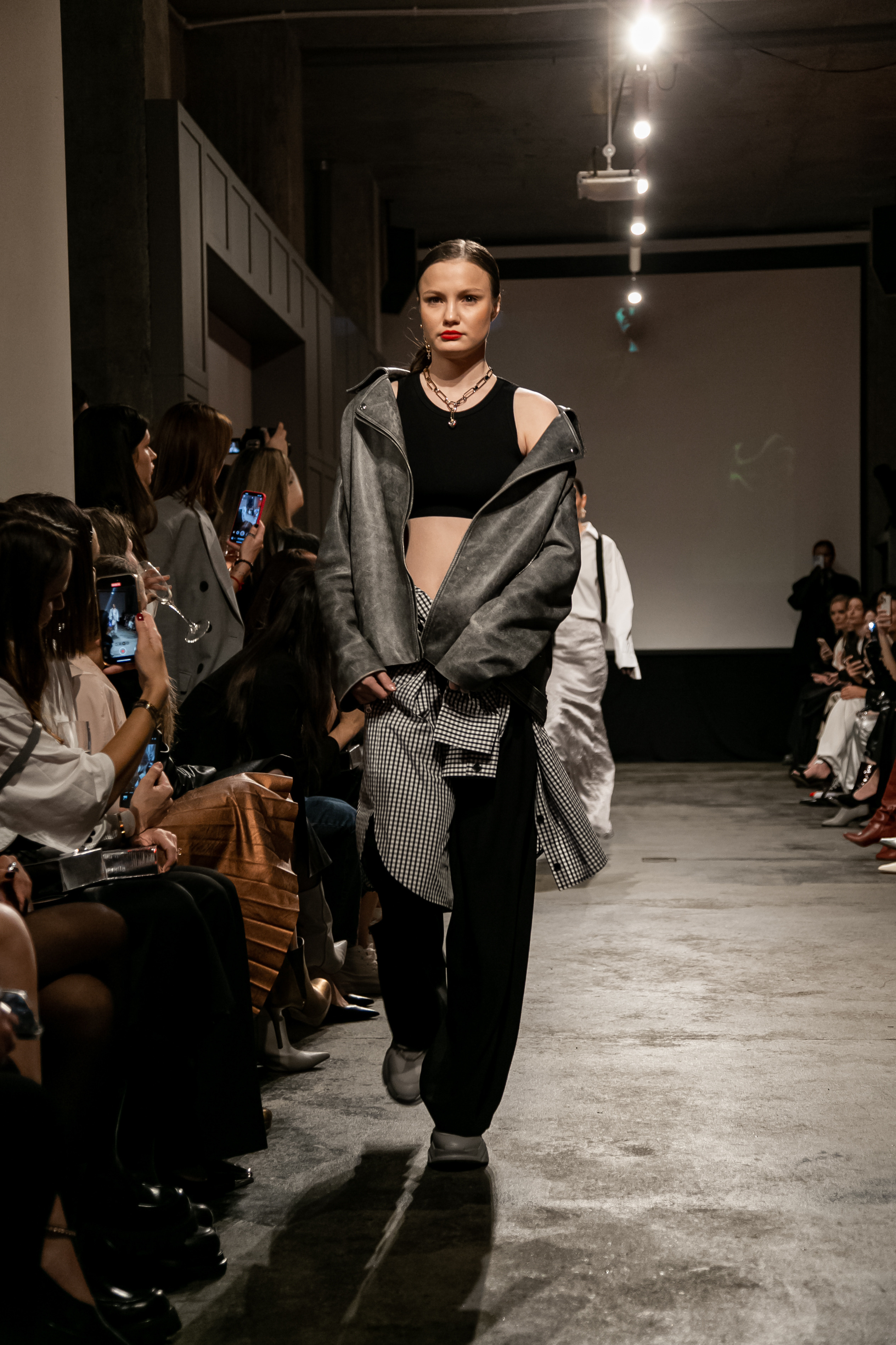 Показ новой коллекции 2 SIDES. Фотограф Иван Гуляев