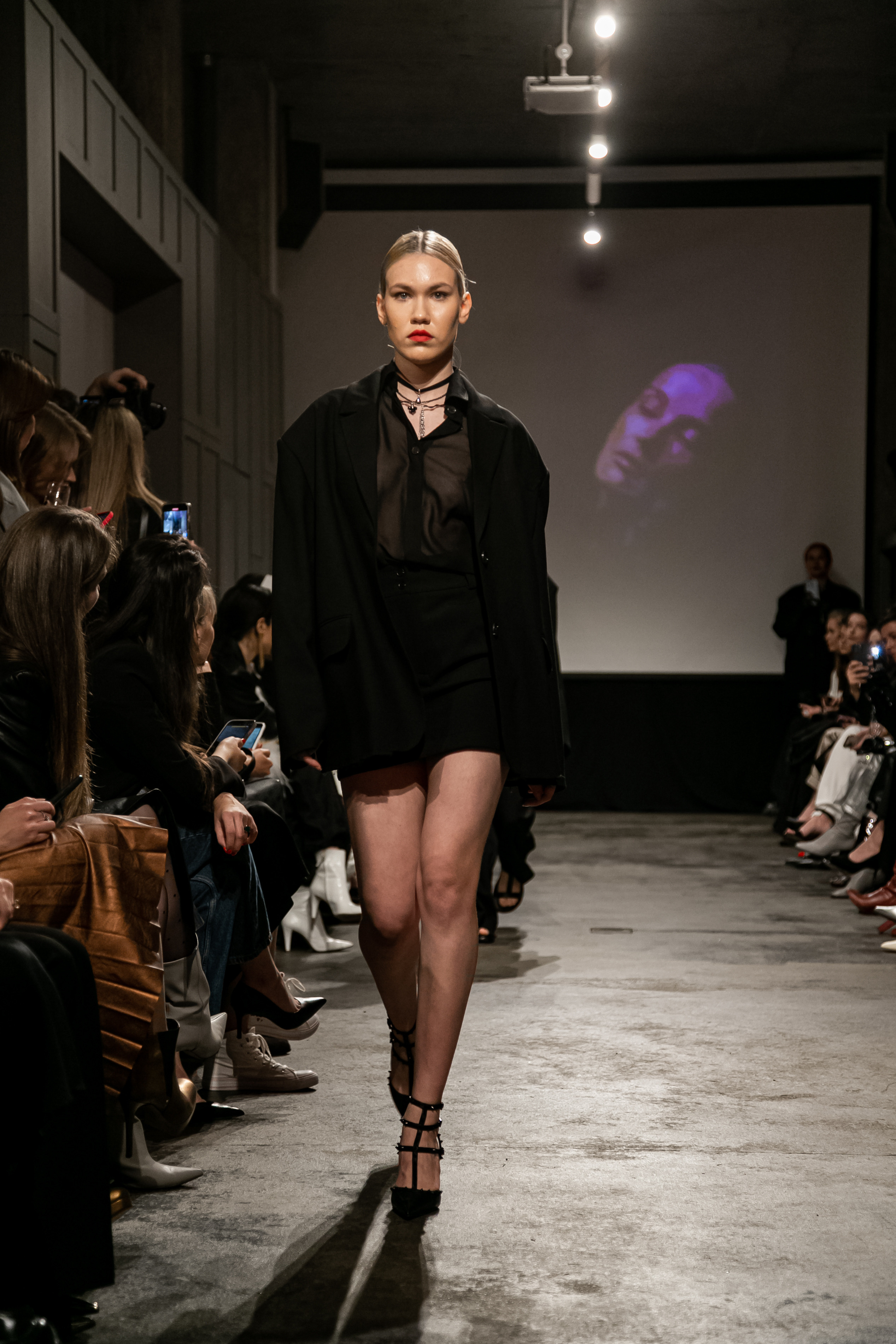 Показ новой коллекции 2 SIDES. Фотограф Иван Гуляев