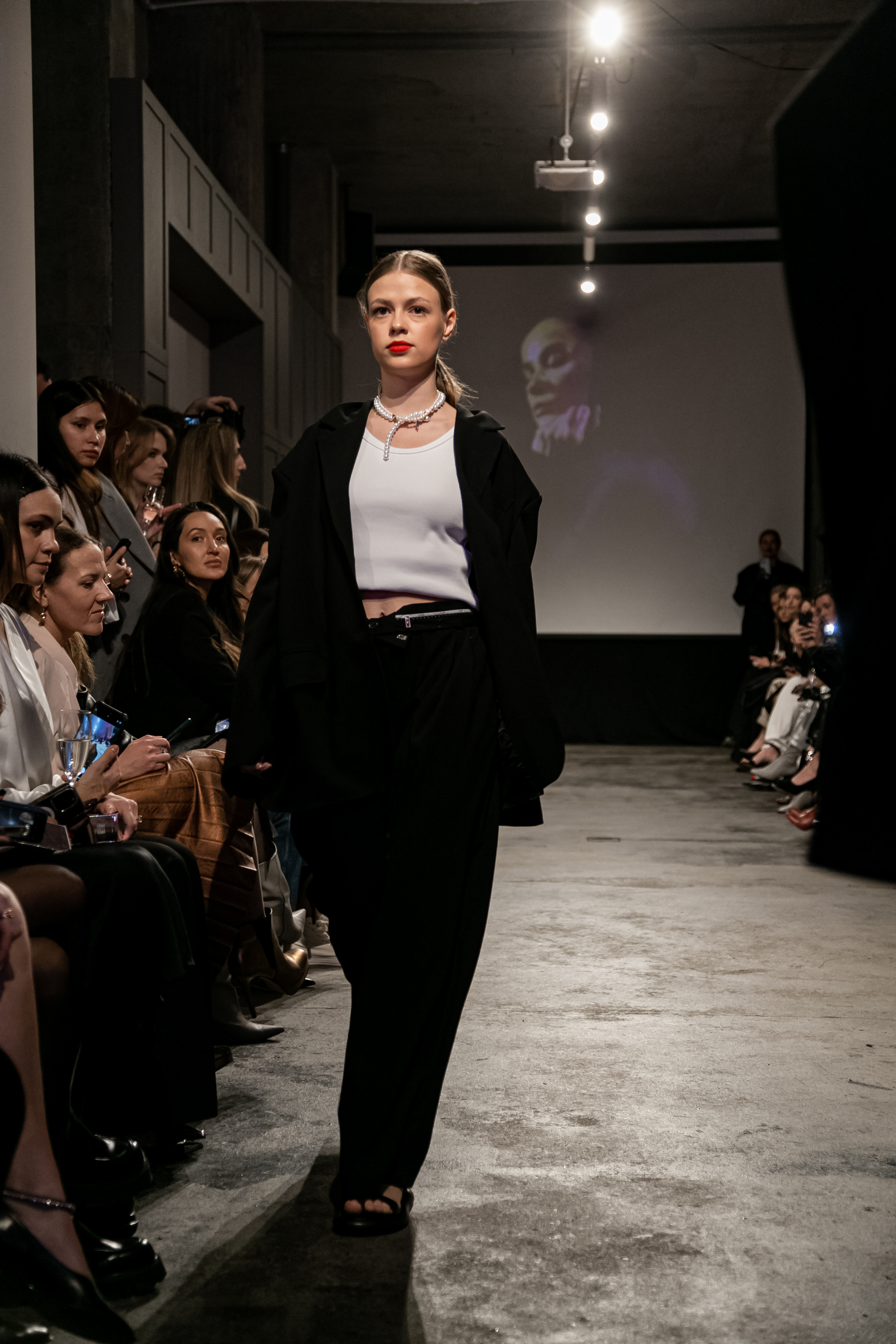 Показ новой коллекции 2 SIDES. Фотограф Иван Гуляев