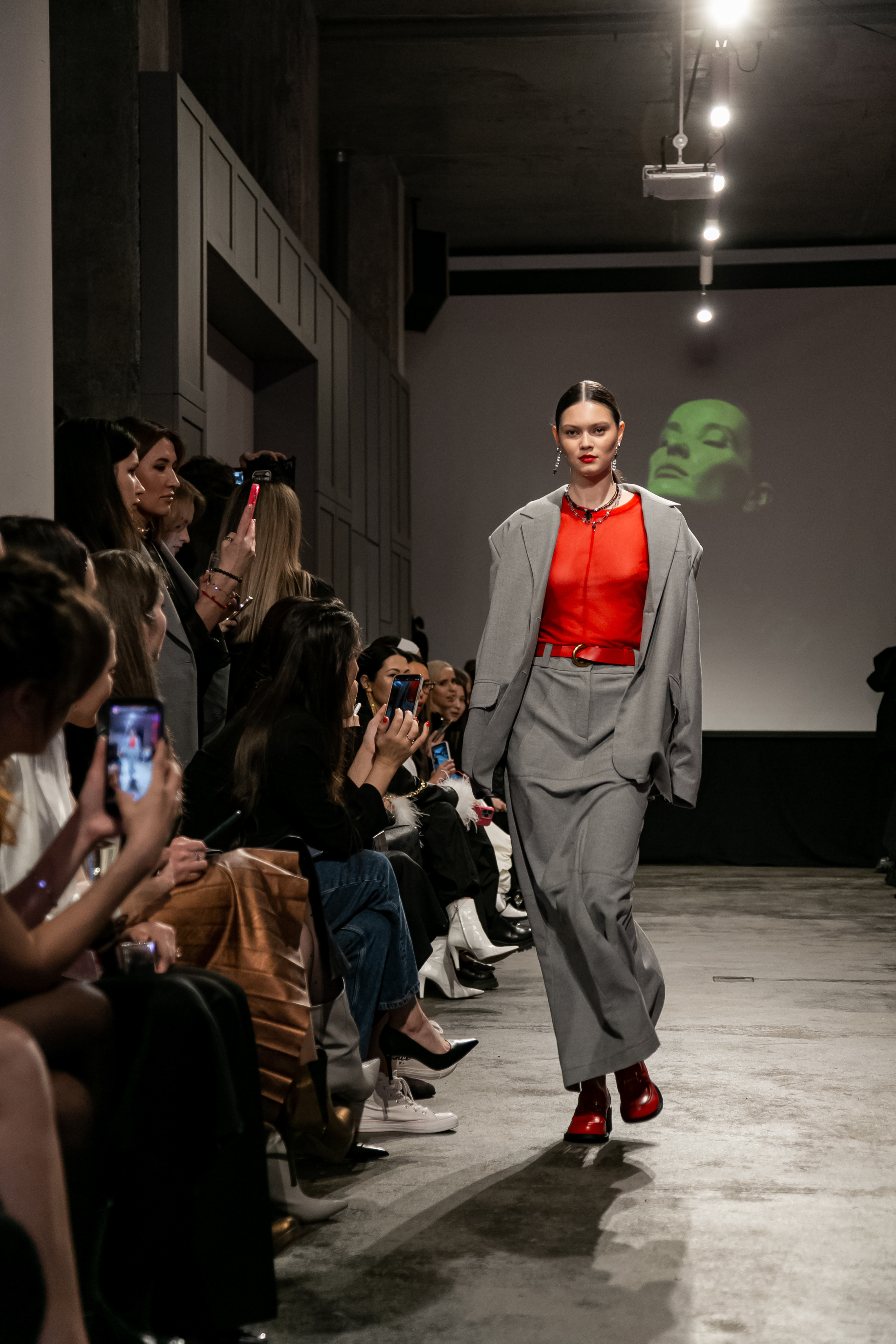 Показ новой коллекции 2 SIDES. Фотограф Иван Гуляев