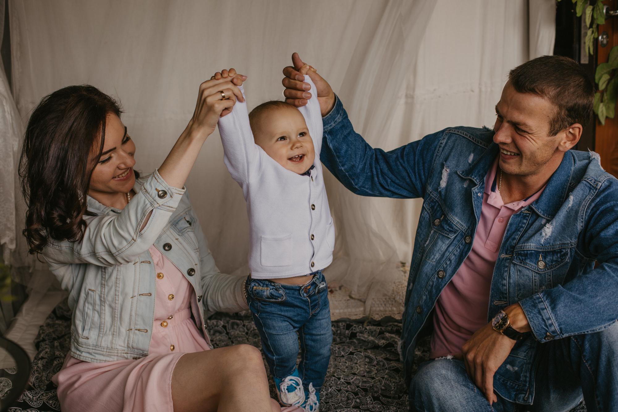 Семейная фотосессия жуковский, семейная фотосессия раменское, фотограф. Свадебный фотограф Москва. Семейный фотограф. Предметная съемка, съемка одежды