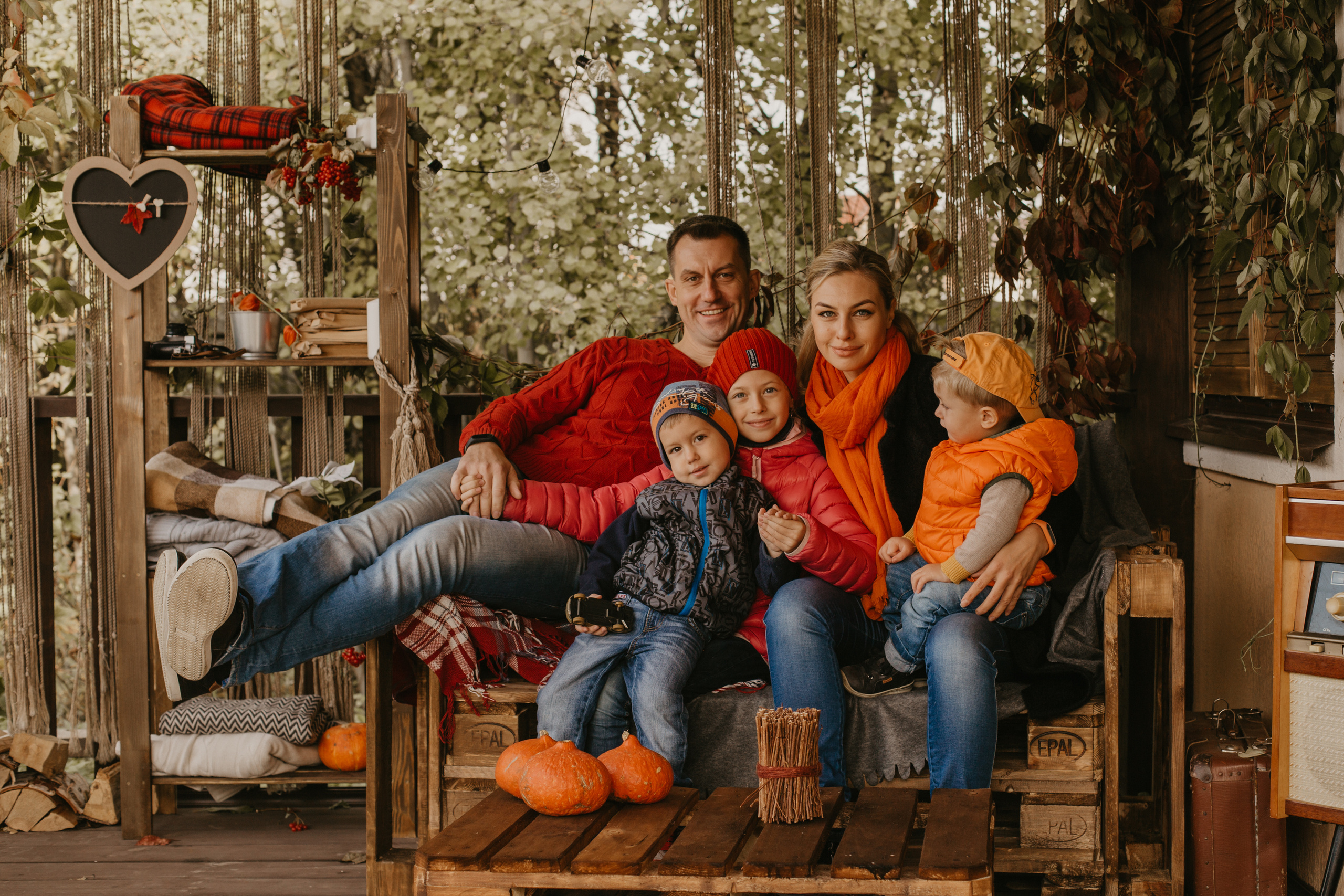 Семейная фотосессия жуковский, семейная фотосессия раменское, фотограф. Свадебный фотограф Москва. Семейный фотограф. Предметная съемка, съемка одежды