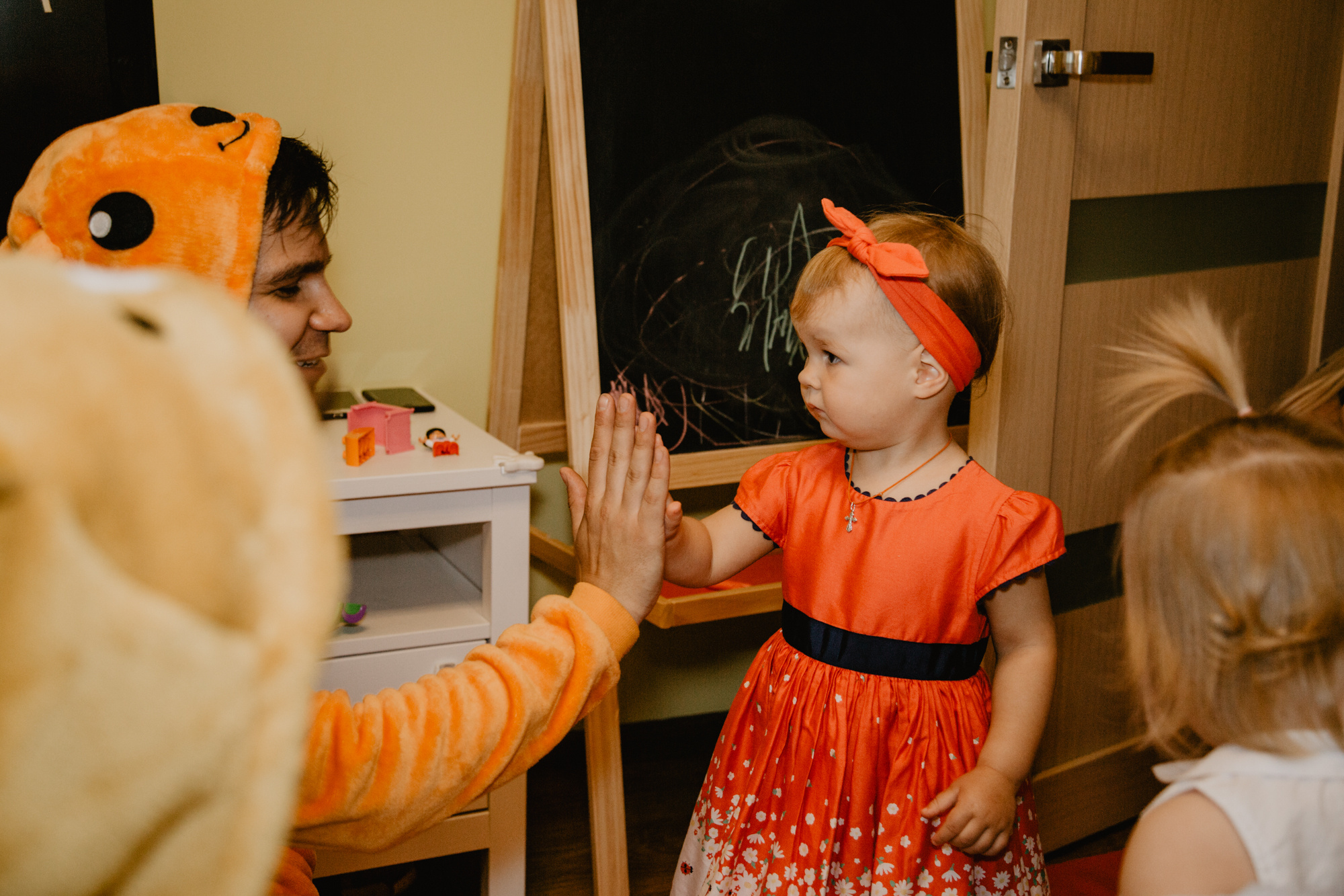 Фотограф на детский праздник москва, фотограф на детский день рождения. Свадебный фотограф Москва. Семейный фотограф. Предметная съемка, съемка одежды