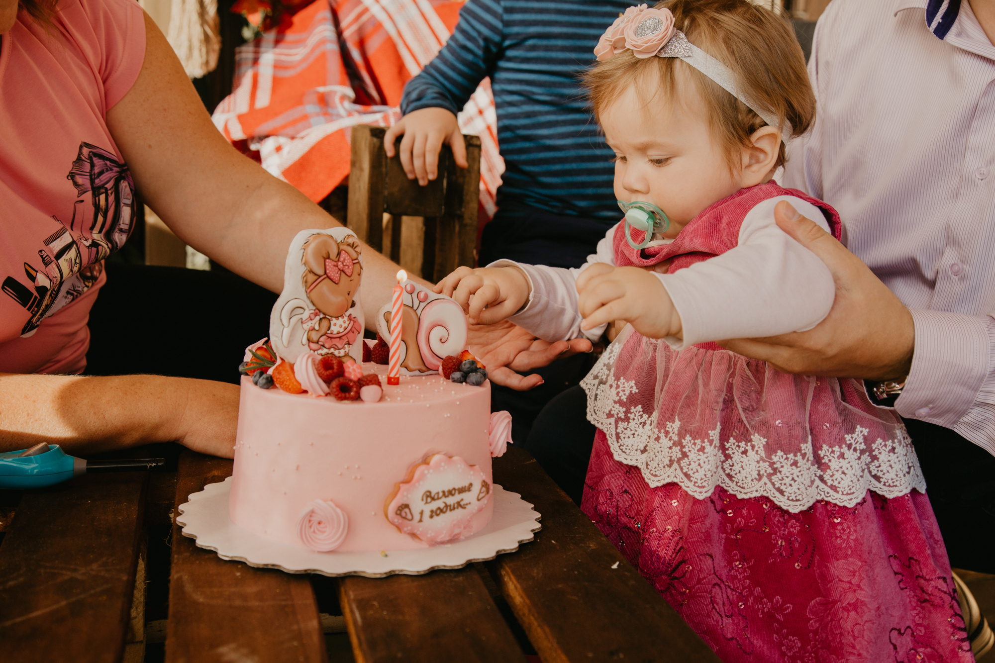Фотограф на детский праздник москва, фотограф на детский день рождения. Свадебный фотограф Москва. Семейный фотограф. Предметная съемка, съемка одежды
