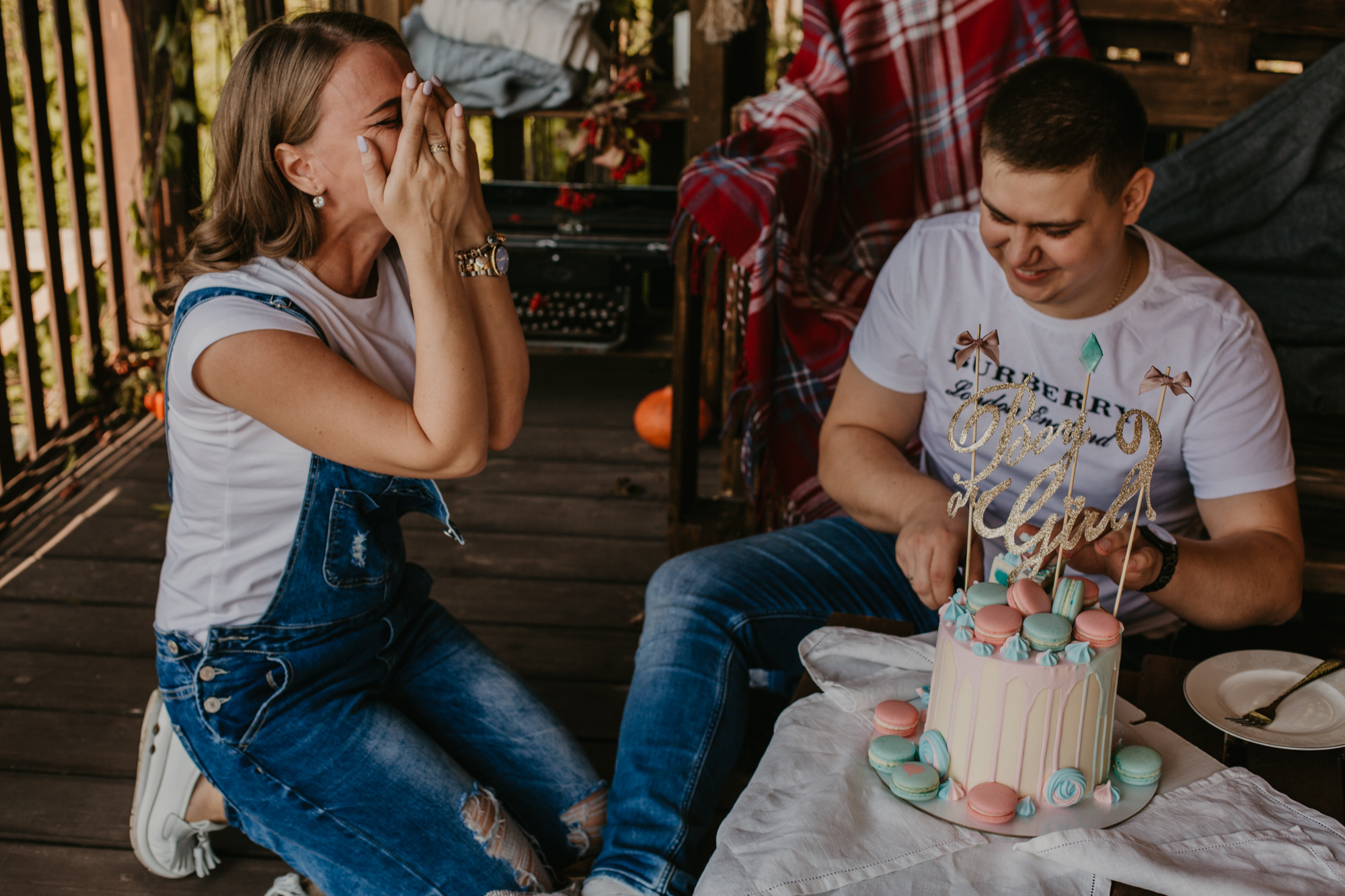 Love story. Свадебный фотограф Москва. Семейный фотограф. Предметная съемка, съемка одежды