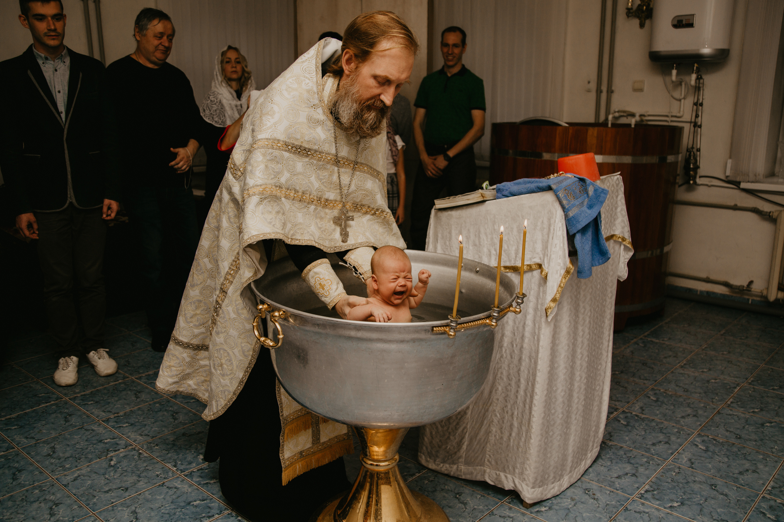 Фотограф на крещение, крестины, фотограф крещение жуковский, крестины. Свадебный фотограф Москва. Семейный фотограф. Предметная съемка, съемка одежды