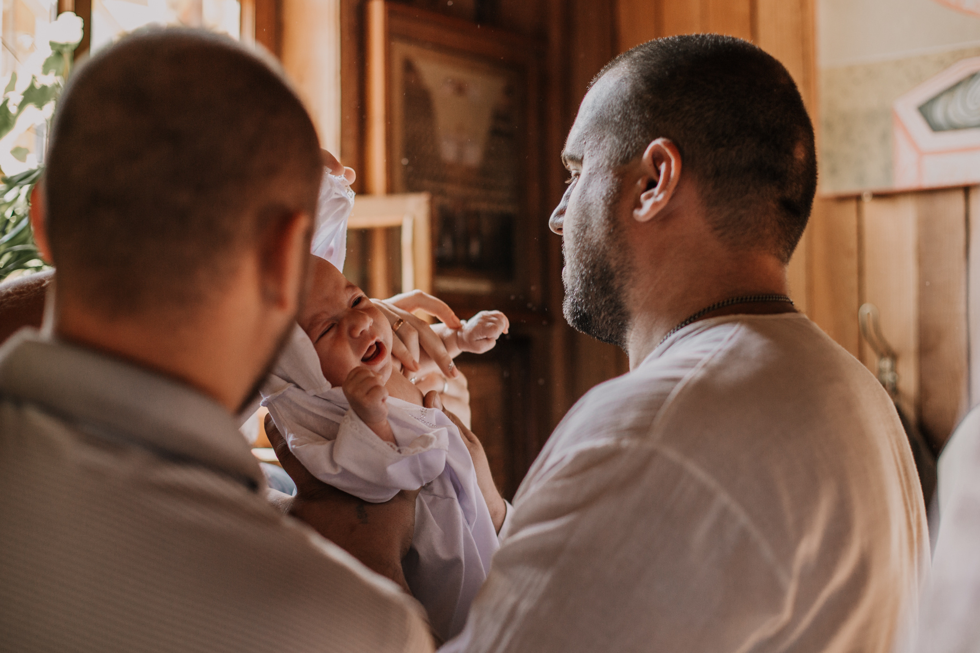 Фотограф на крещение, крестины, фотограф крещение жуковский, крестины. Свадебный фотограф Москва. Семейный фотограф. Предметная съемка, съемка одежды